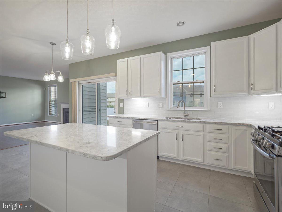 WASHINGTON TRAIL - Residential