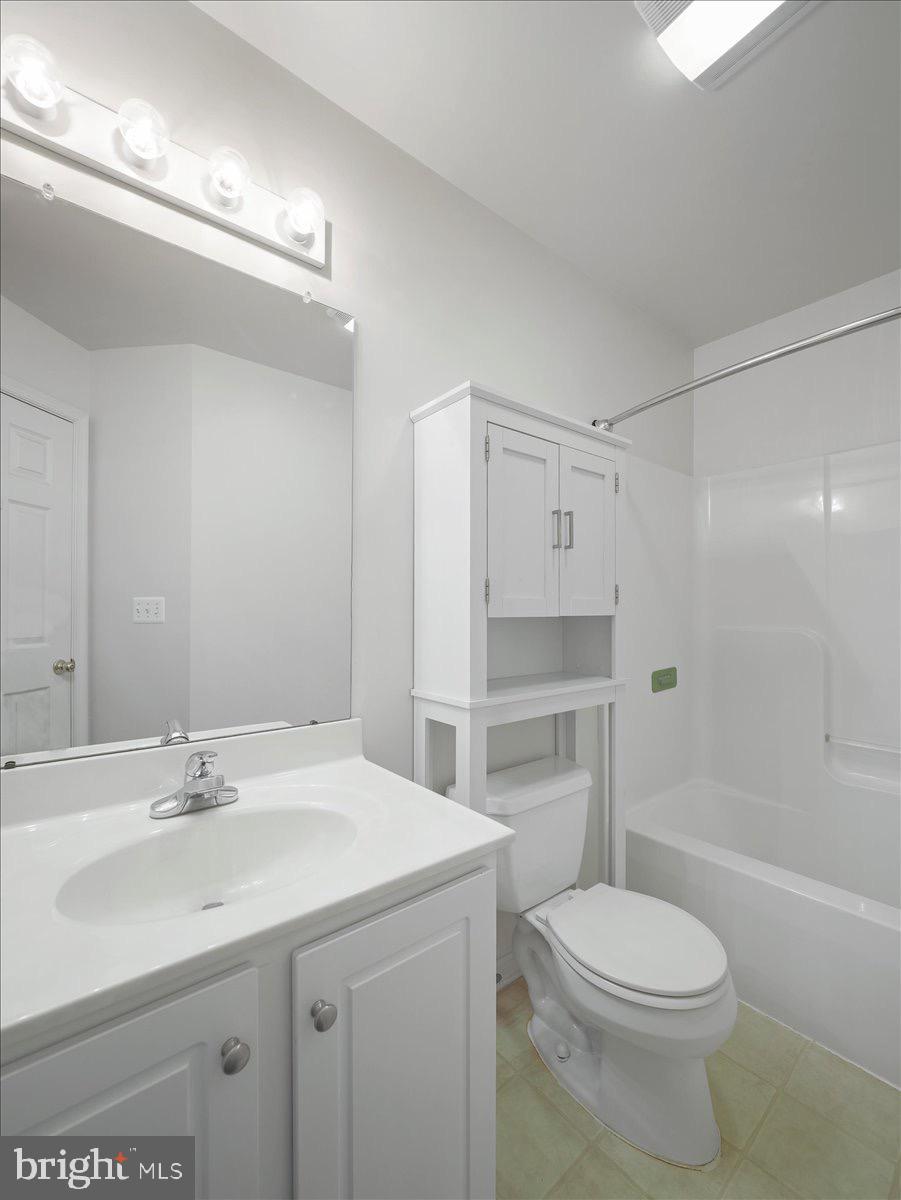 WASHINGTON TRAIL - Residential