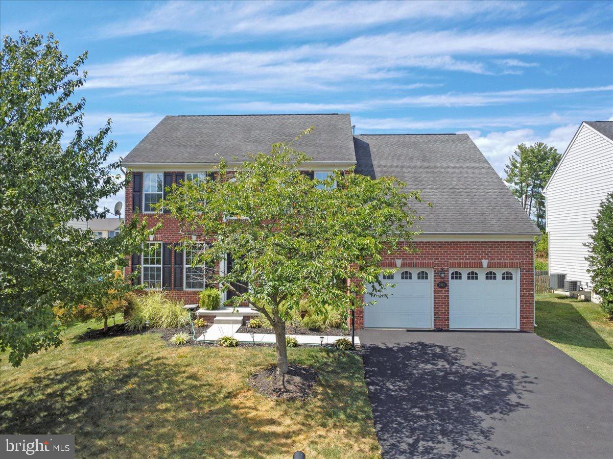 WASHINGTON TRAIL - Residential