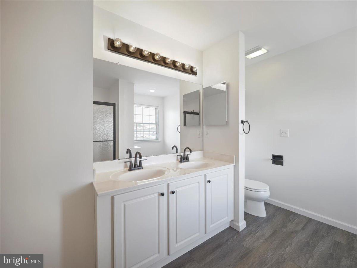 WASHINGTON TRAIL - Residential