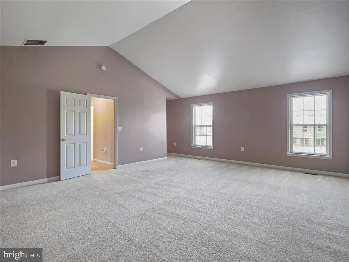 WASHINGTON TRAIL - Residential