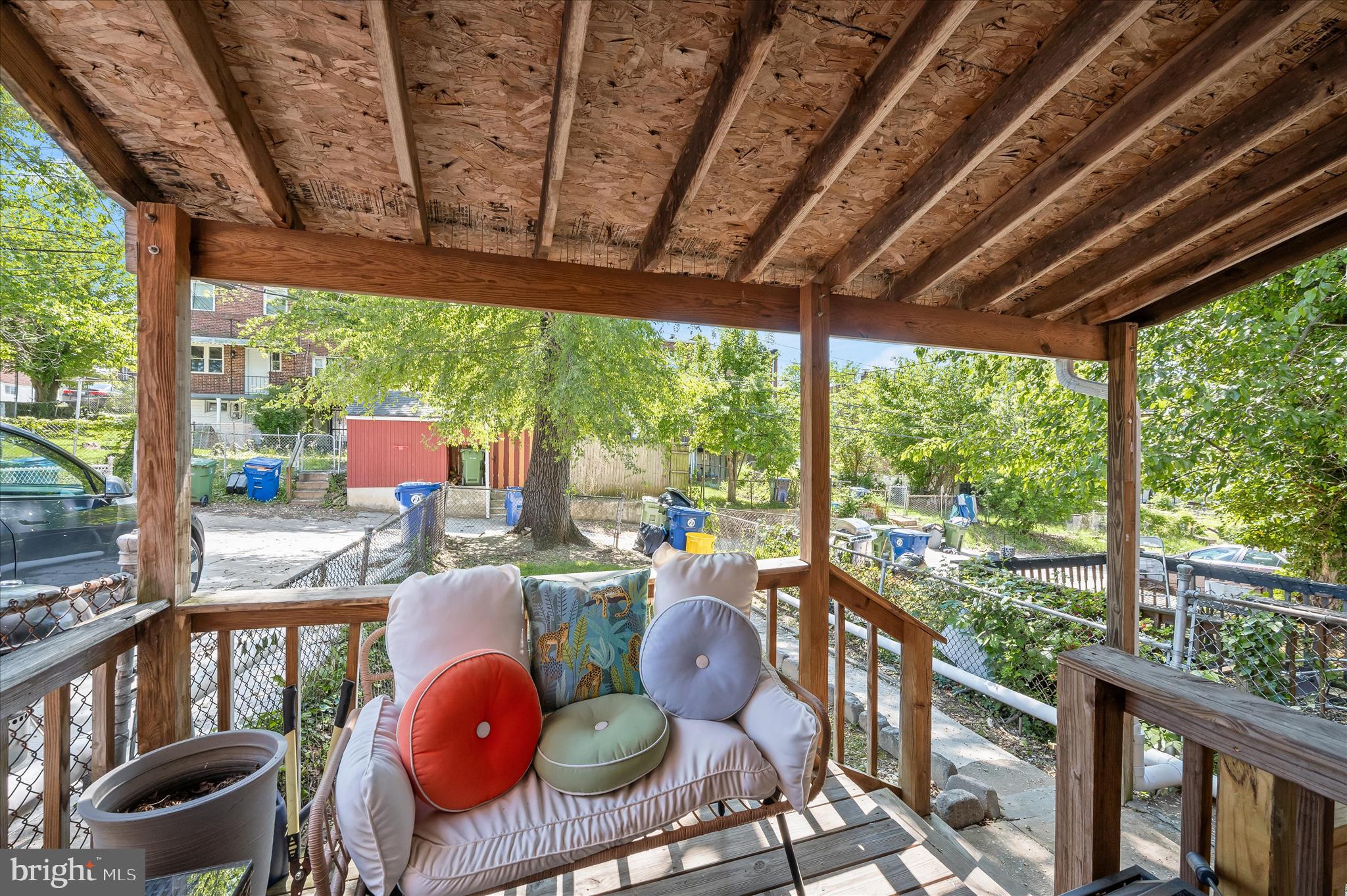 WEST HILLS - Residential