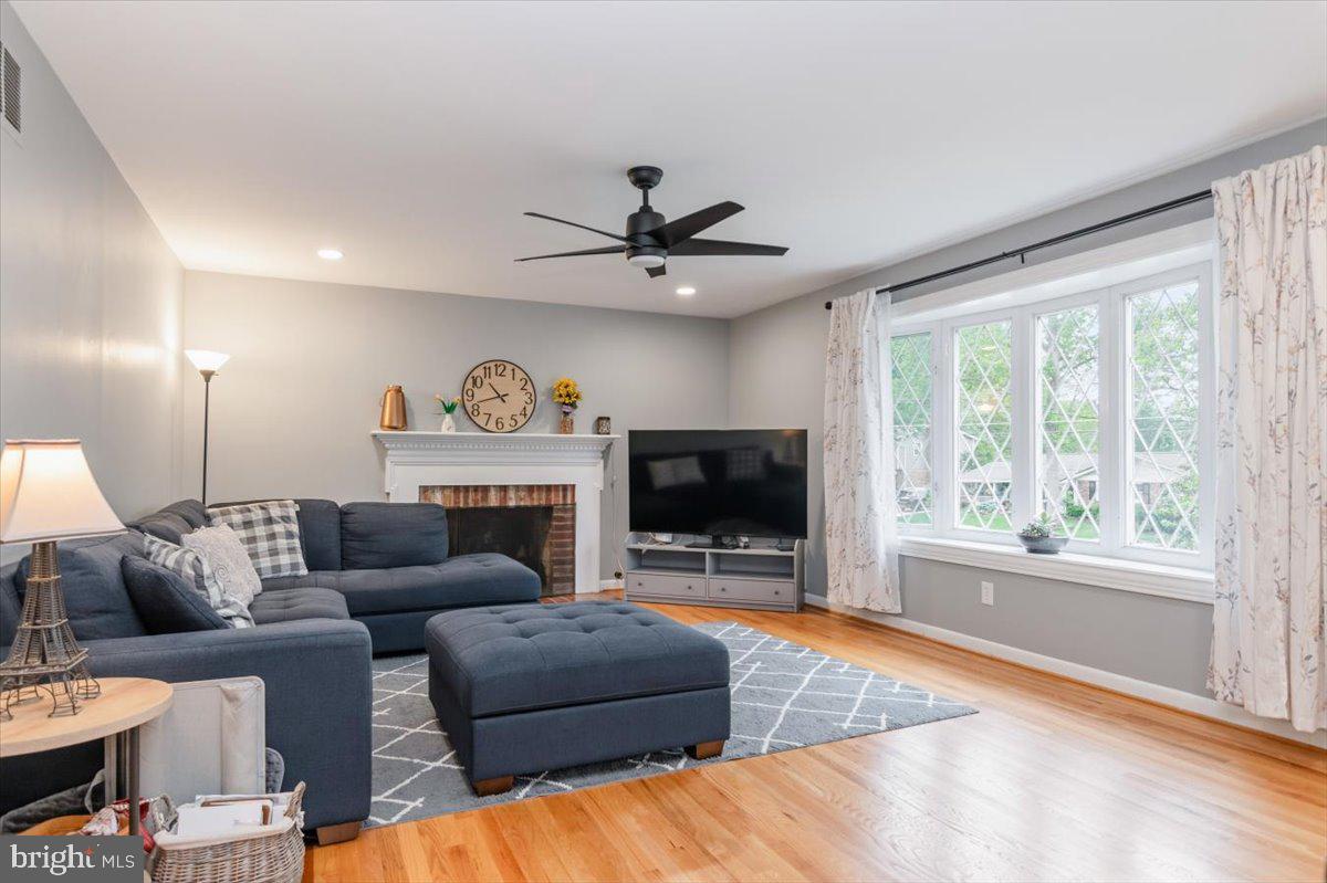 3428 RAMSGATE TERRACE