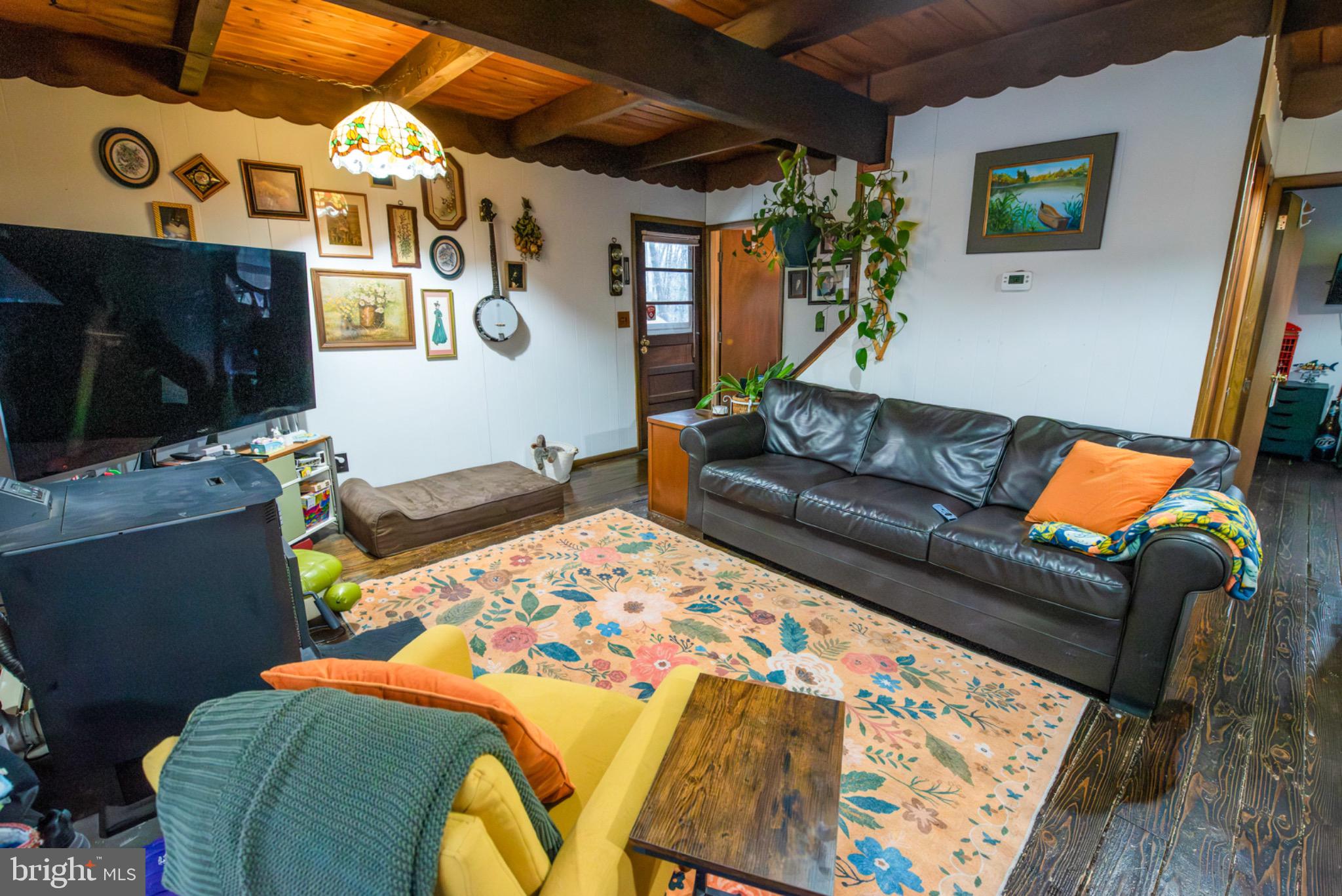 POCONO MOUNTAIN LAKE ESTATES - Residential