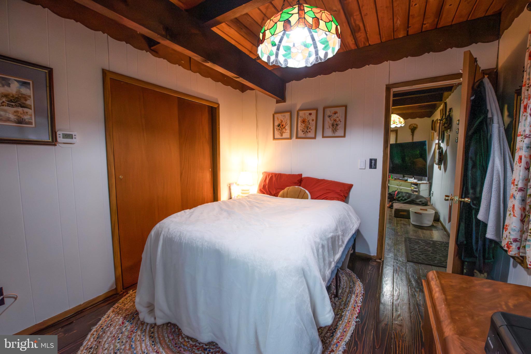 POCONO MOUNTAIN LAKE ESTATES - Residential