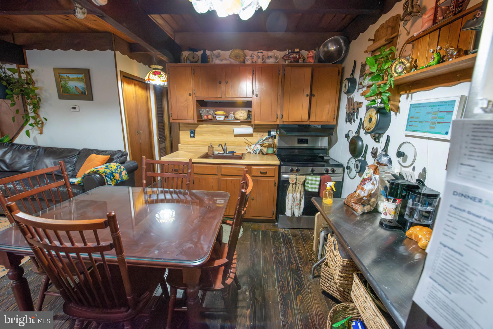 POCONO MOUNTAIN LAKE ESTATES - Residential