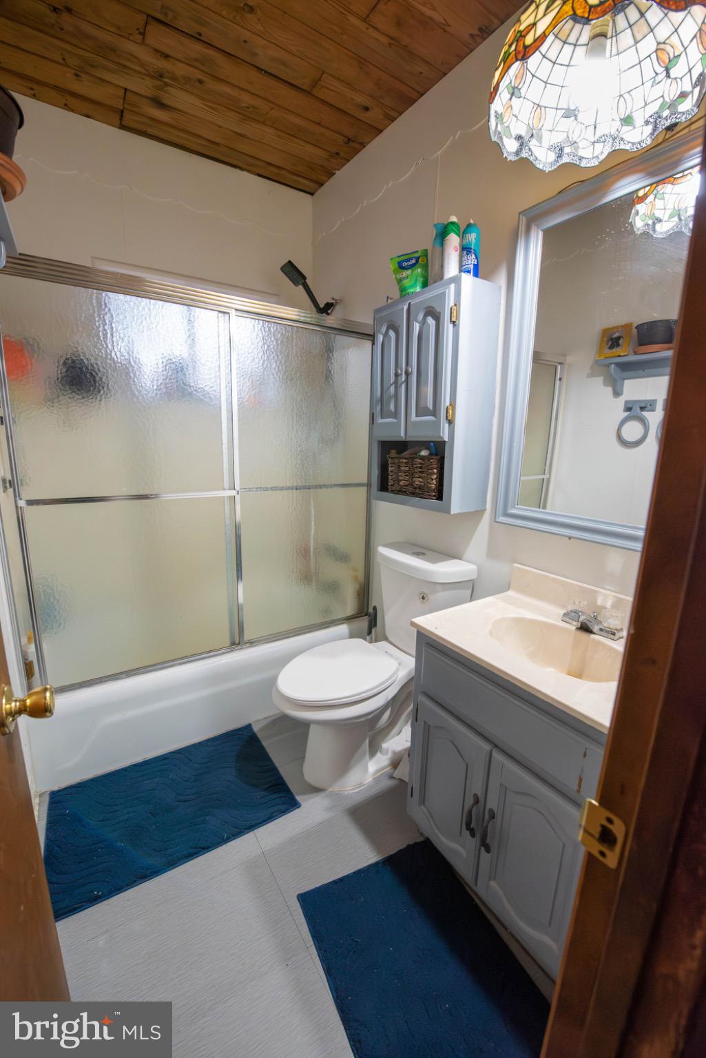 POCONO MOUNTAIN LAKE ESTATES - Residential