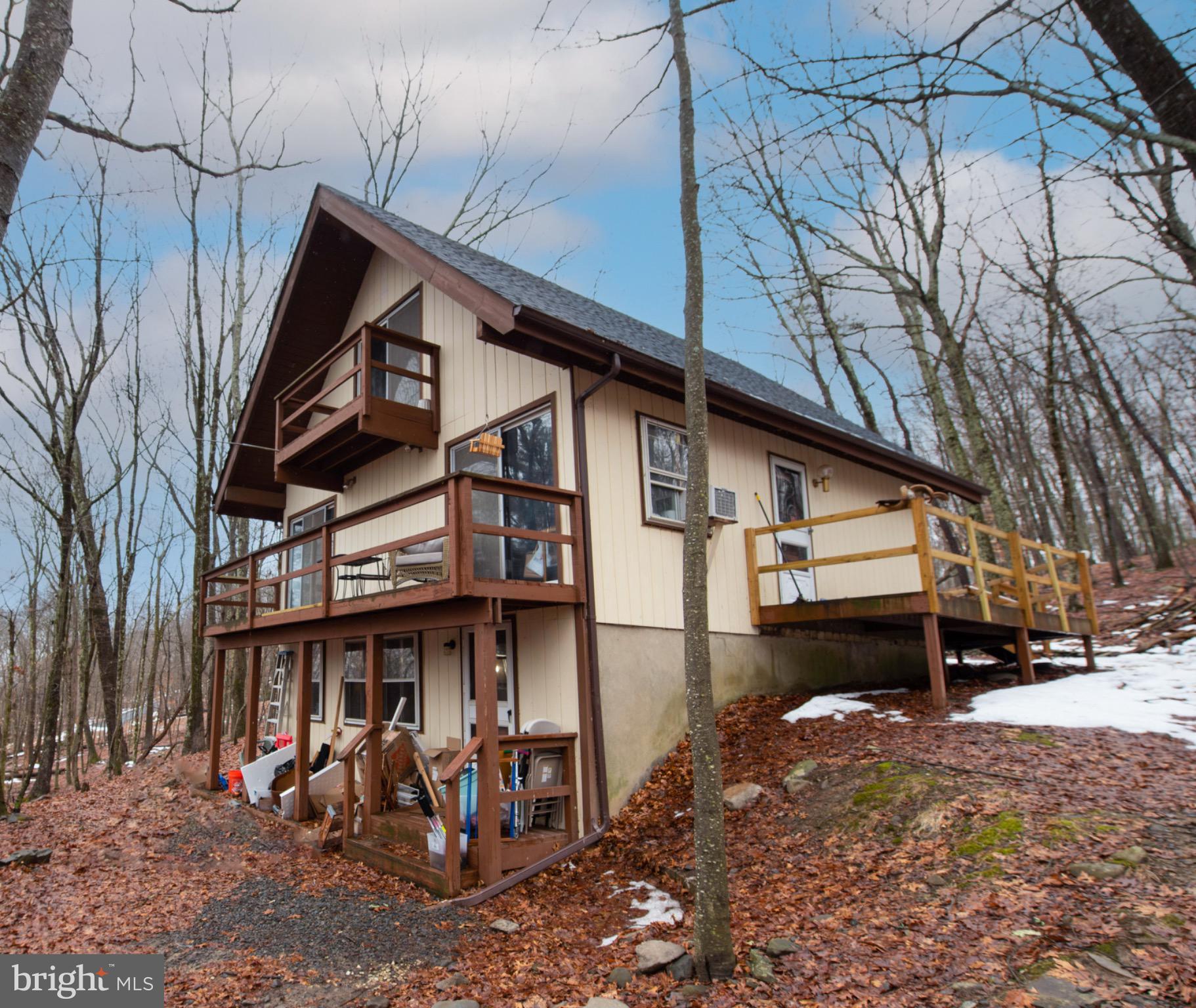 POCONO MOUNTAIN LAKE ESTATES - Residential