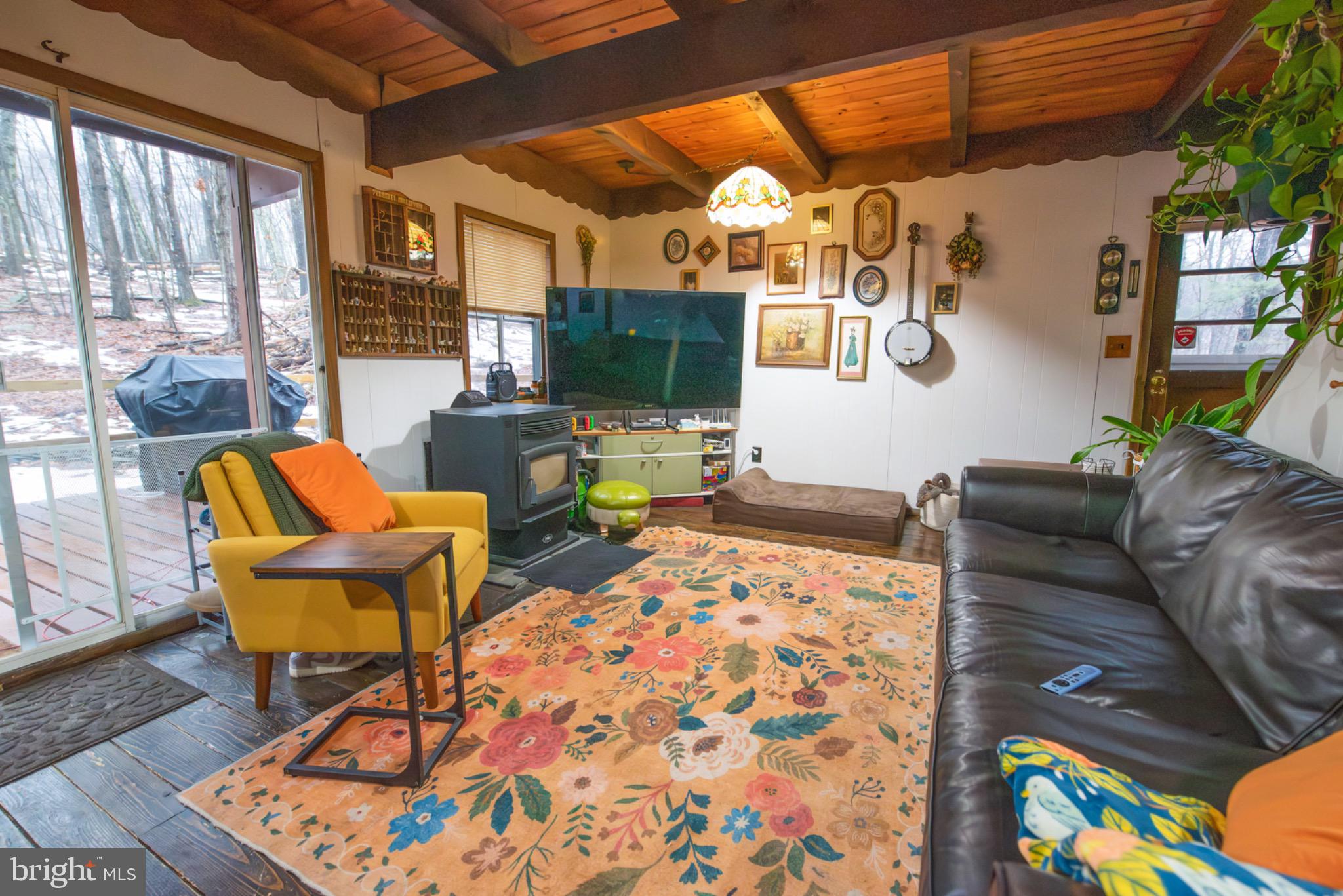 POCONO MOUNTAIN LAKE ESTATES - Residential