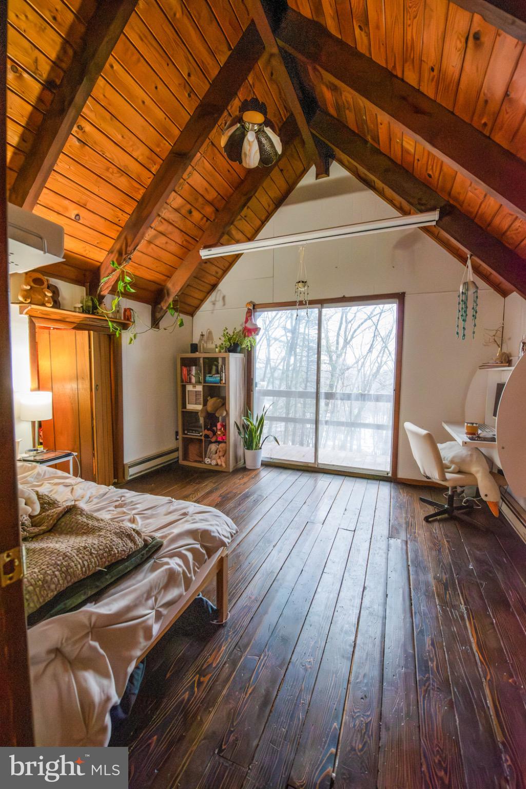 POCONO MOUNTAIN LAKE ESTATES - Residential