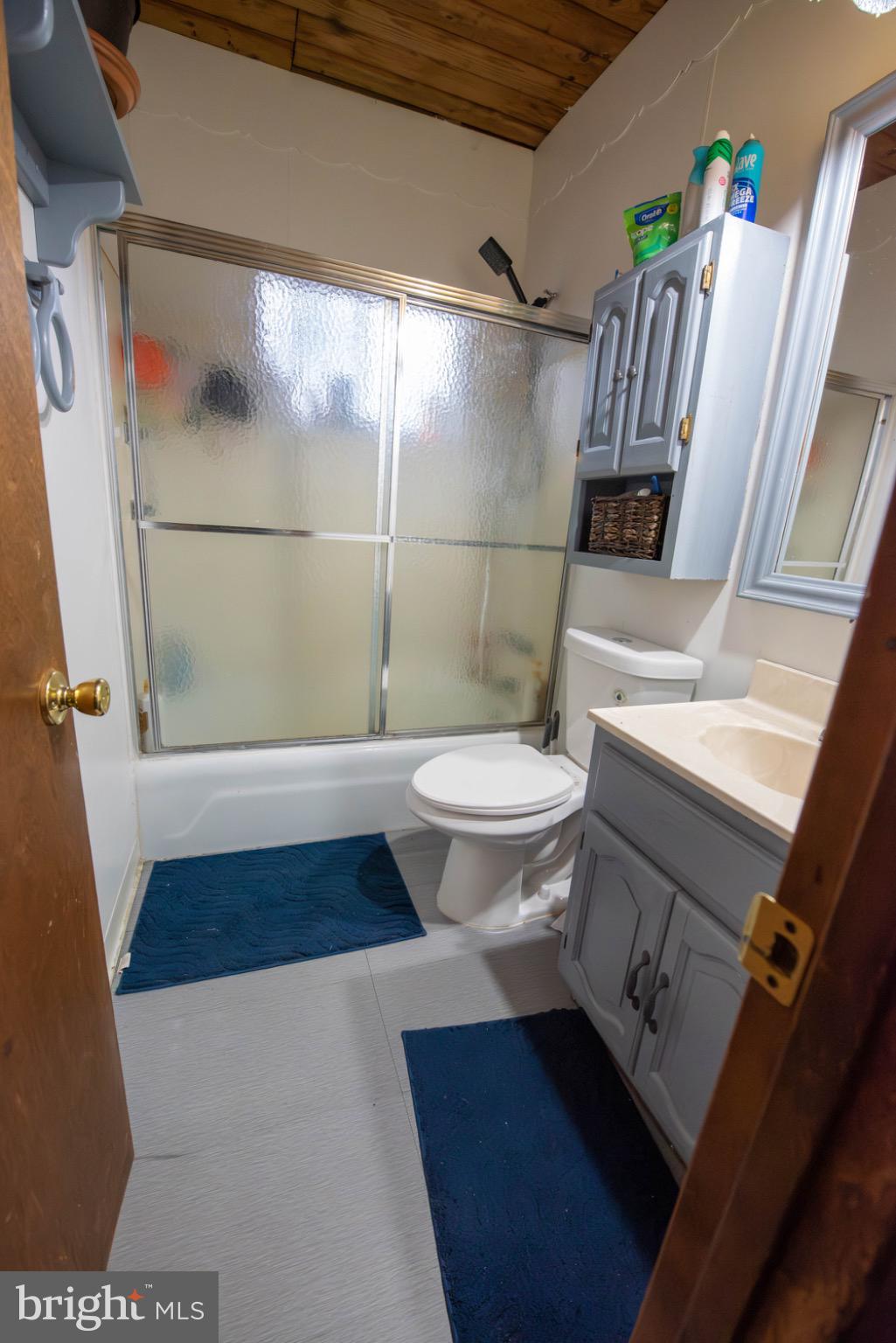 POCONO MOUNTAIN LAKE ESTATES - Residential