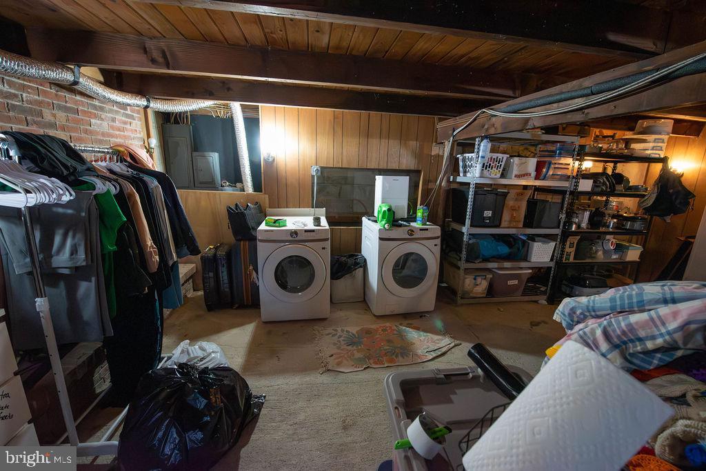 POCONO MOUNTAIN LAKE ESTATES - Residential