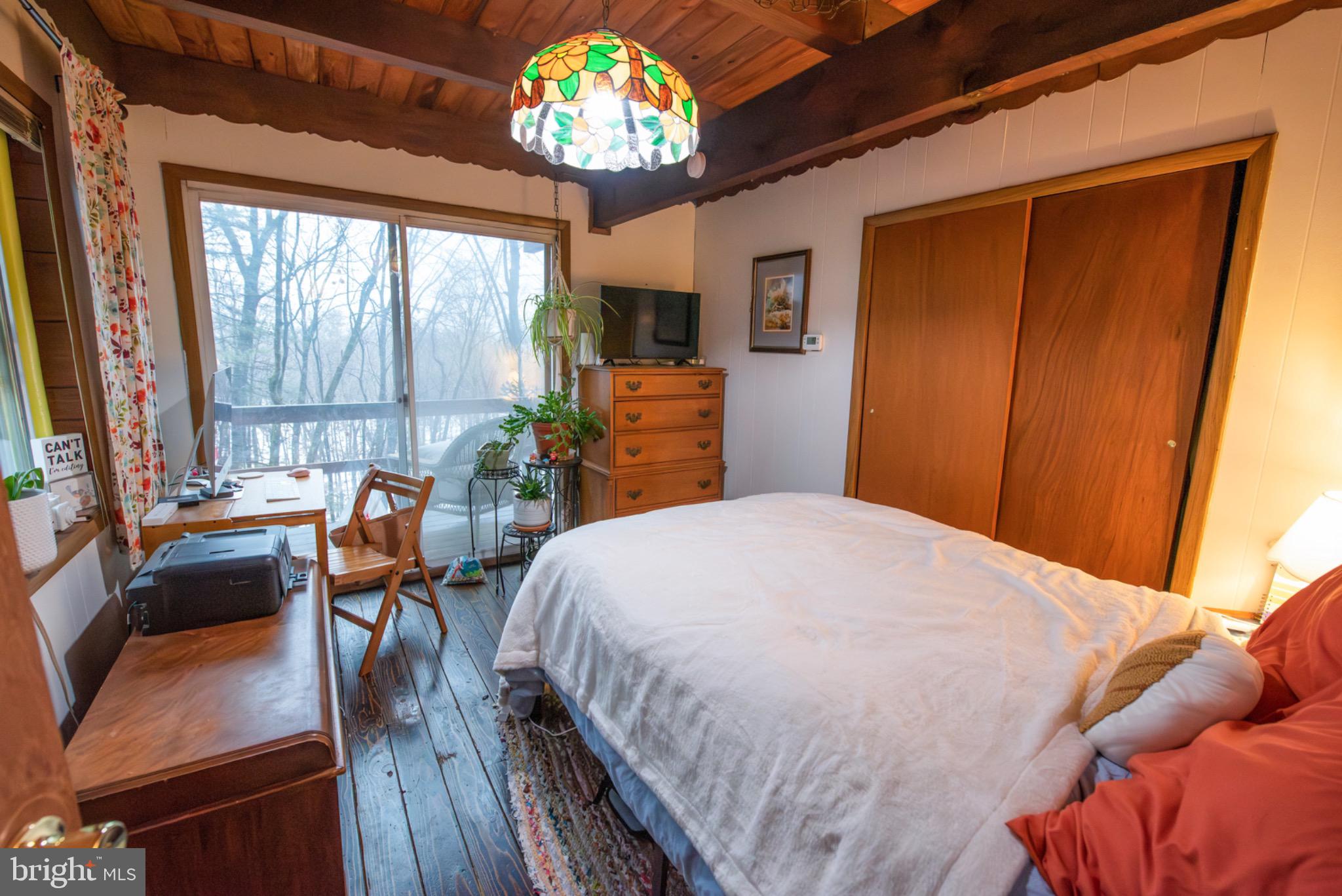 POCONO MOUNTAIN LAKE ESTATES - Residential