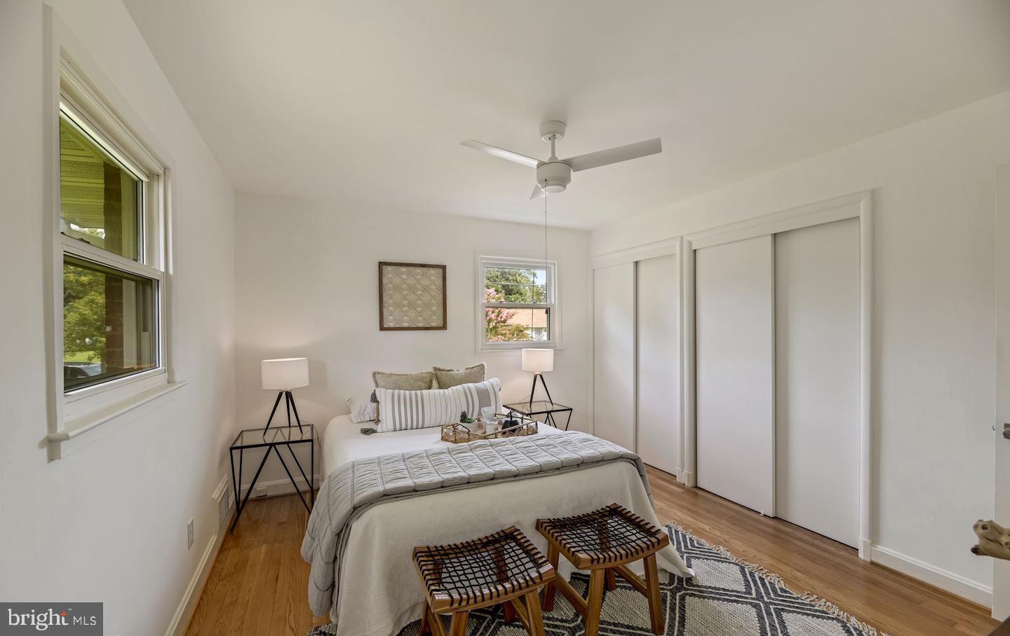 LINCOLNIA HILLS - Residential Lease