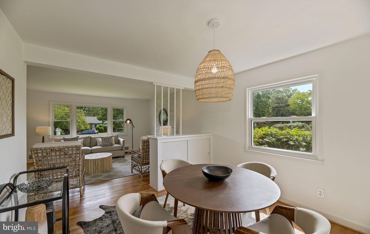 LINCOLNIA HILLS - Residential Lease