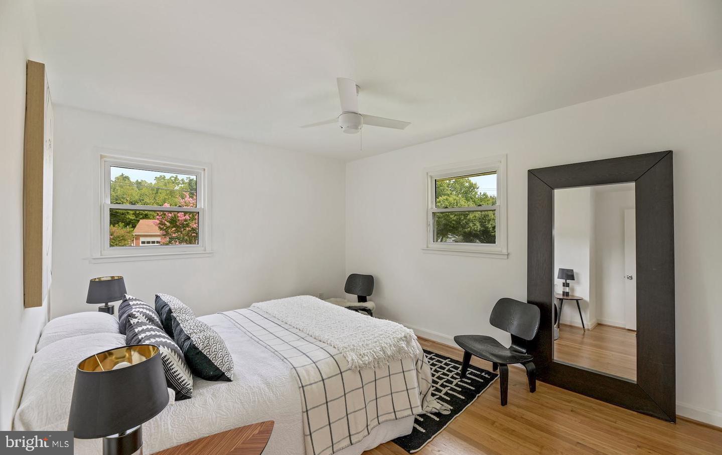 LINCOLNIA HILLS - Residential Lease