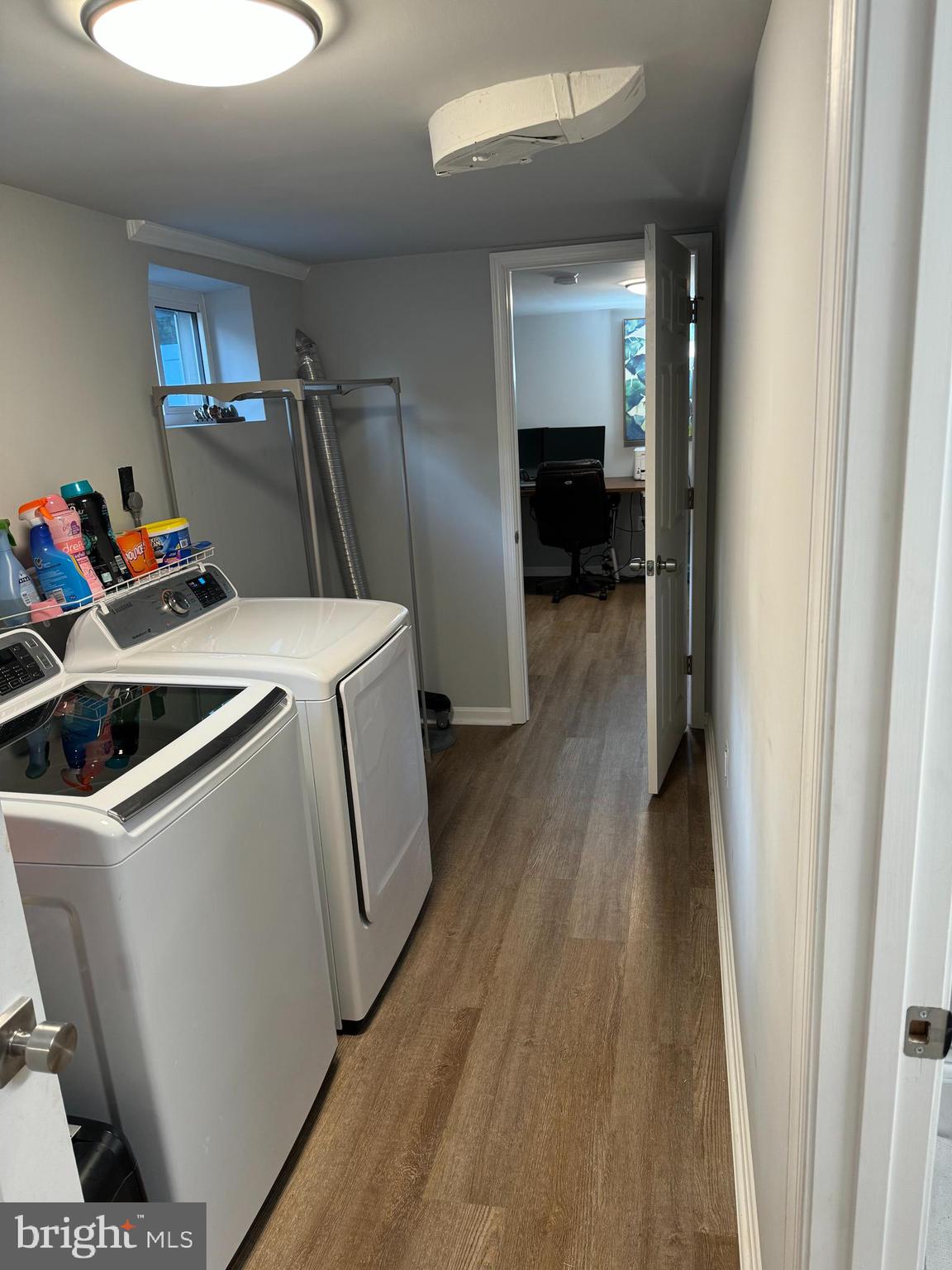 LINCOLNIA HILLS - Residential Lease