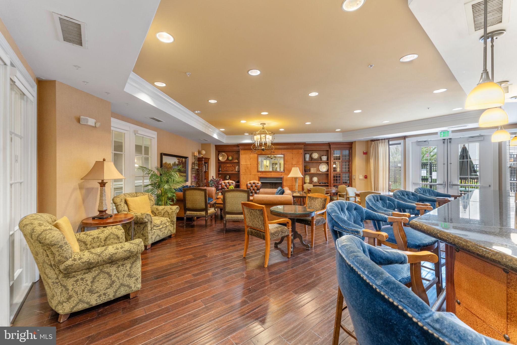 HALSTEAD AT THE METRO - Residential