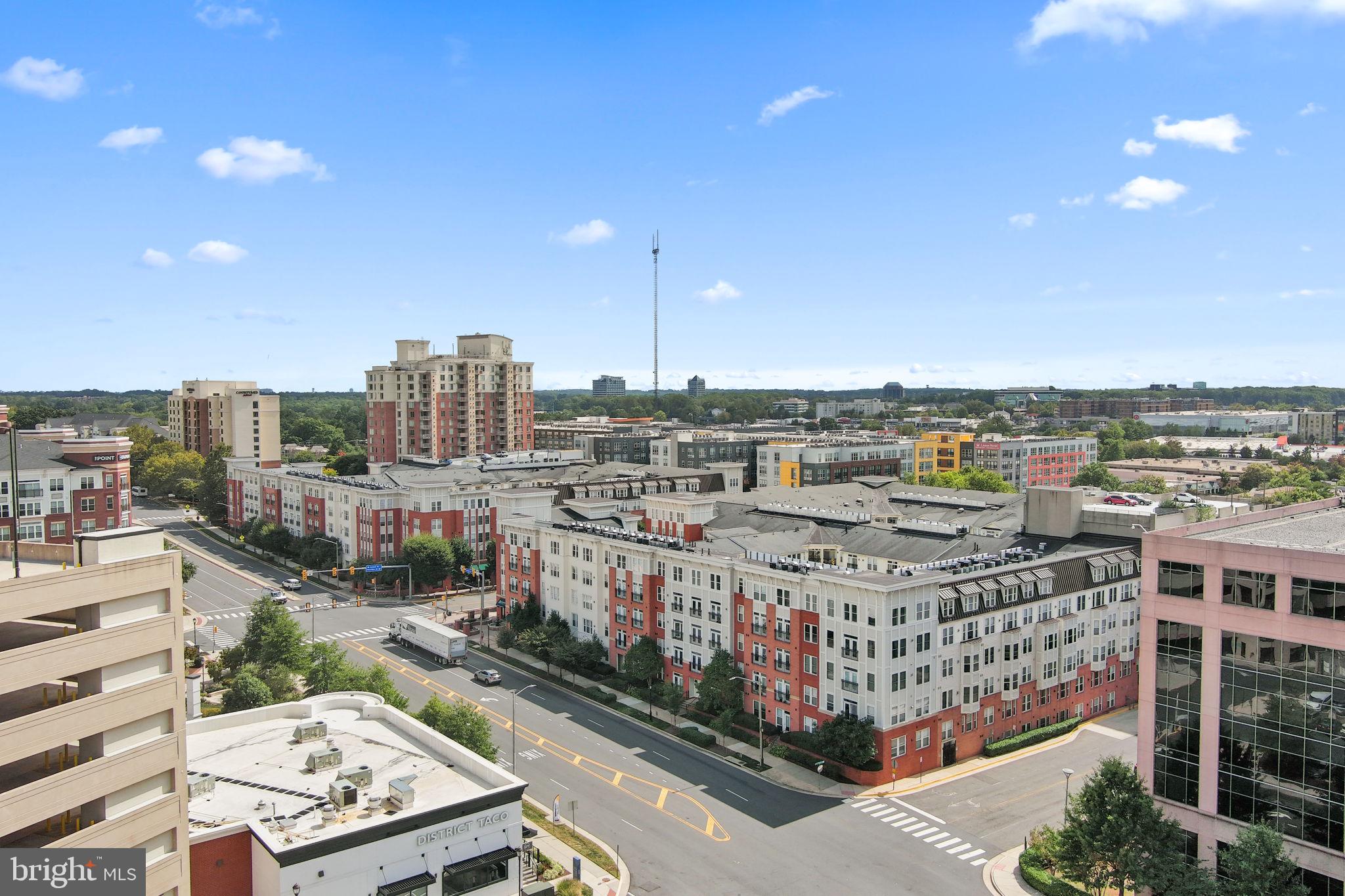 HALSTEAD AT THE METRO - Residential