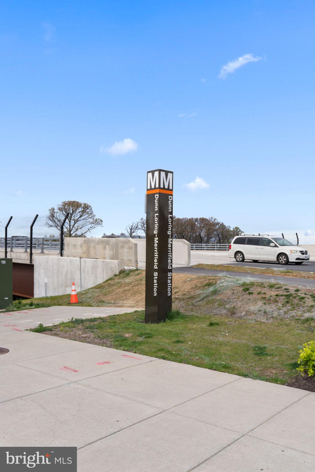 HALSTEAD AT THE METRO - Residential