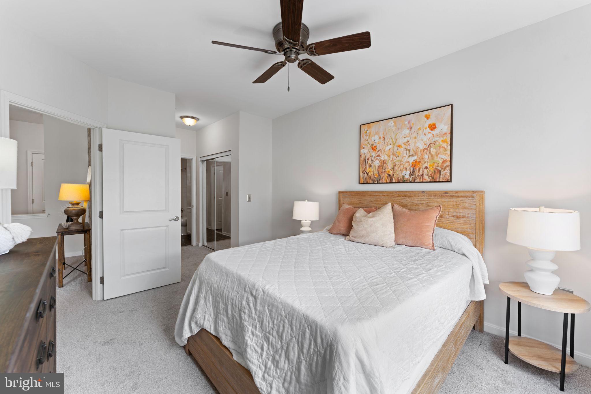 HALSTEAD AT THE METRO - Residential