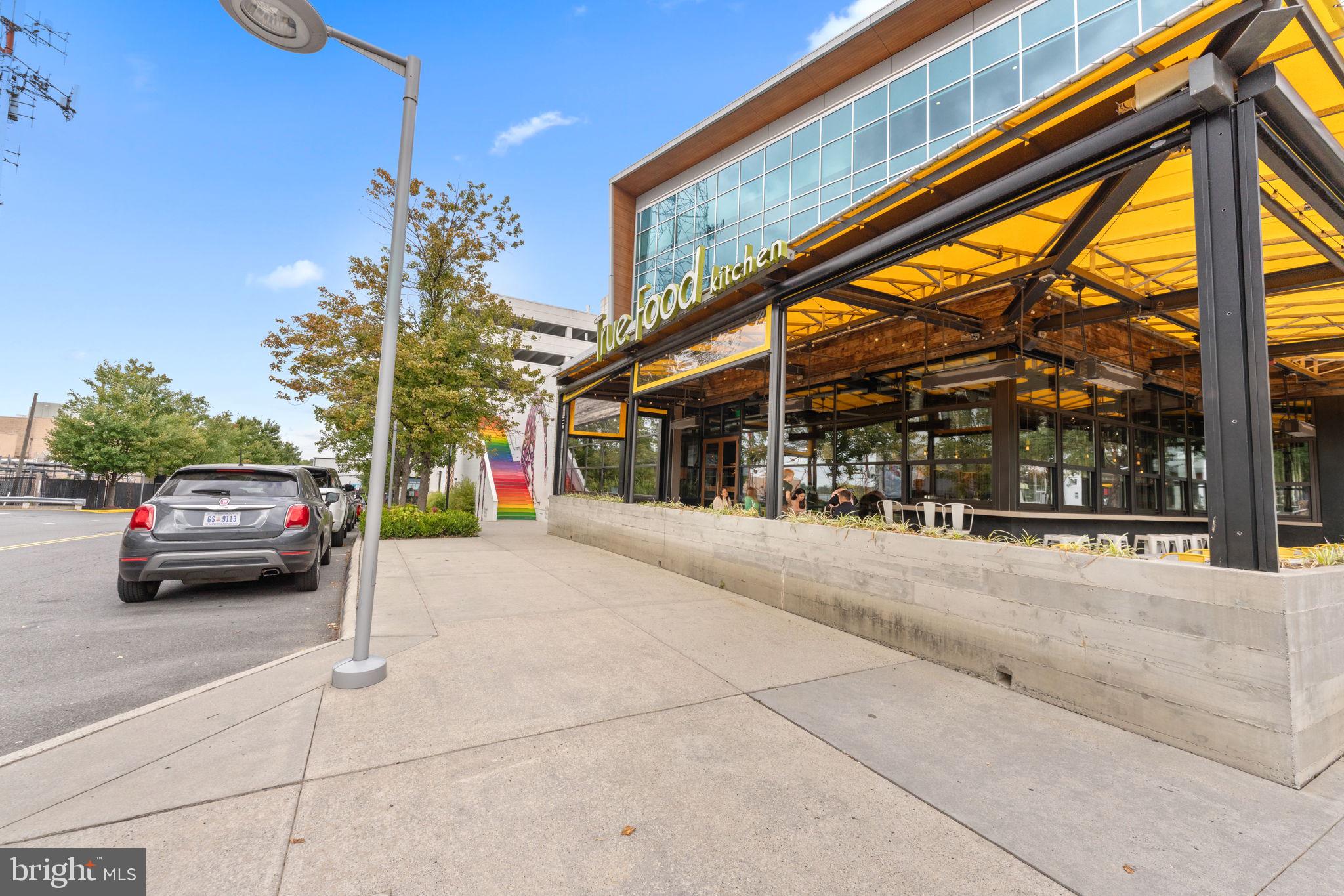 HALSTEAD AT THE METRO - Residential