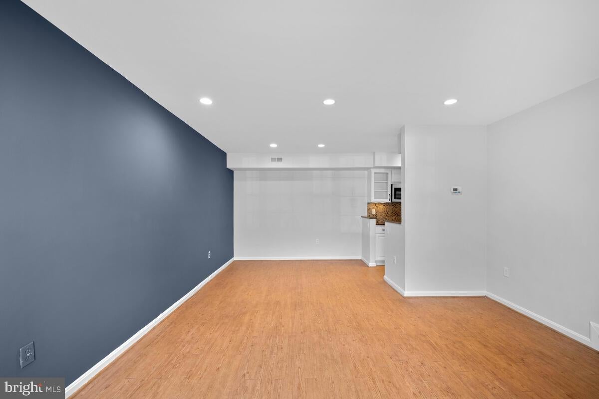 10129 GREEN HOLLY TERRACE