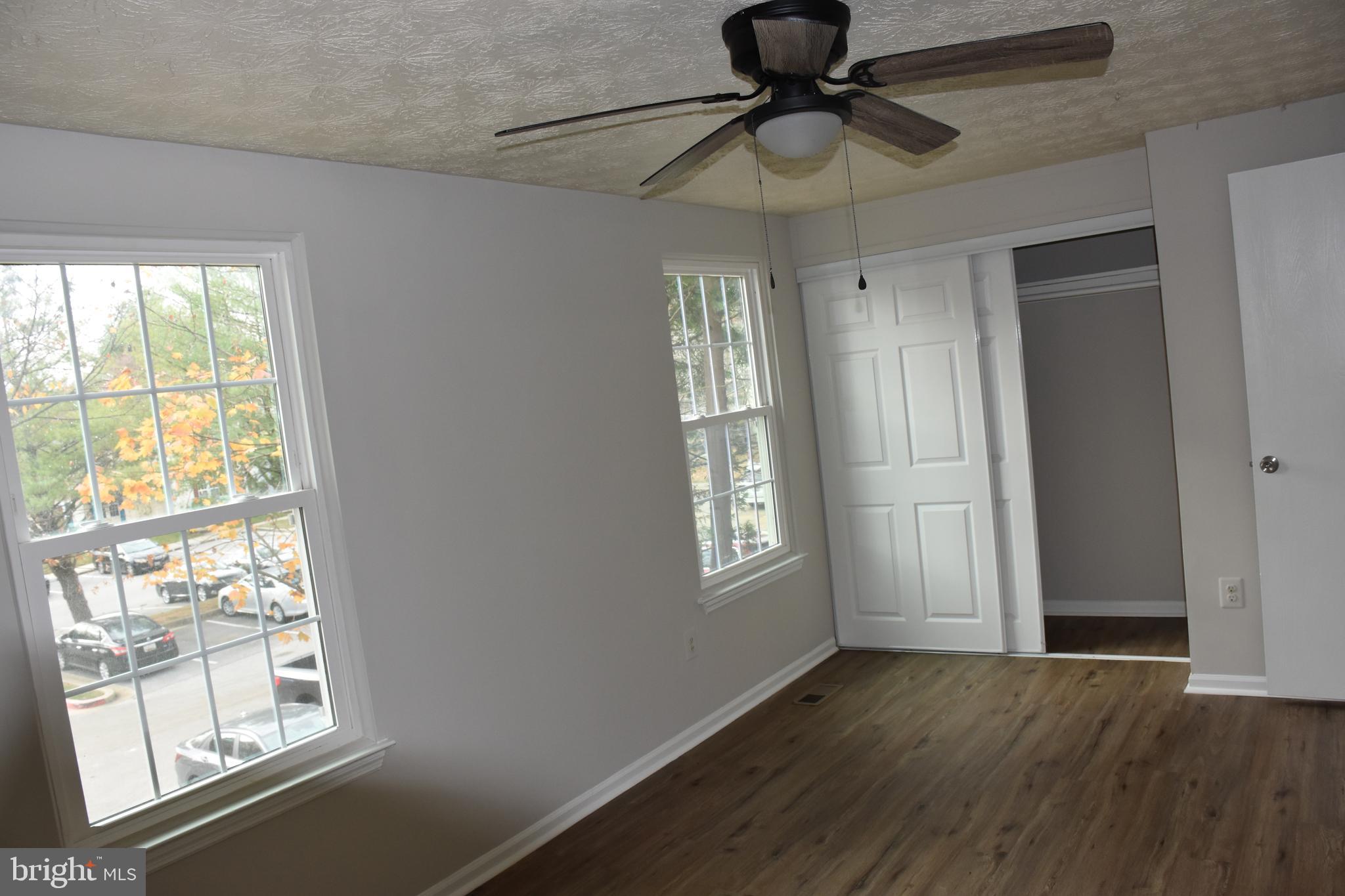 LONG REACH - Residential Lease