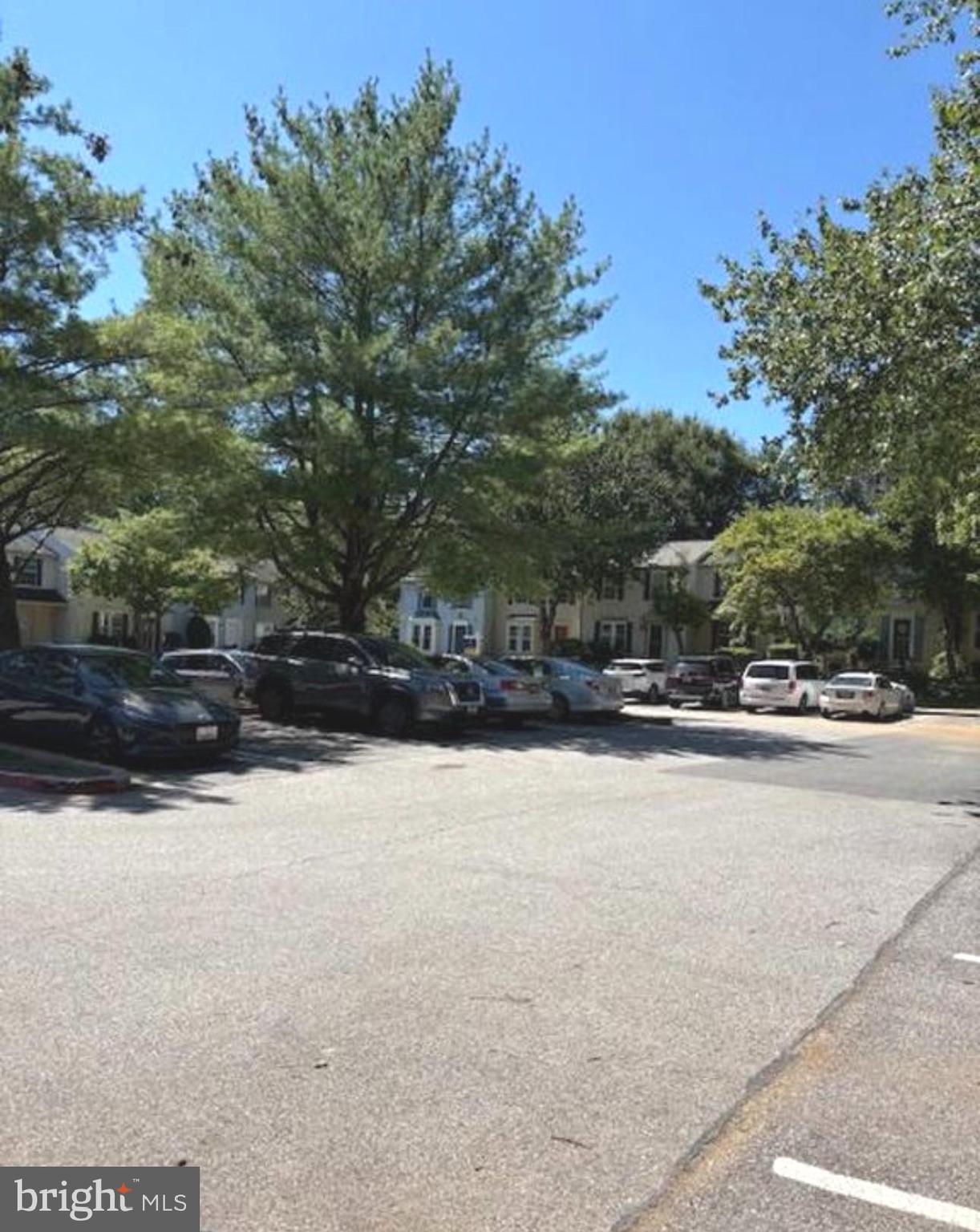 LONG REACH - Residential Lease