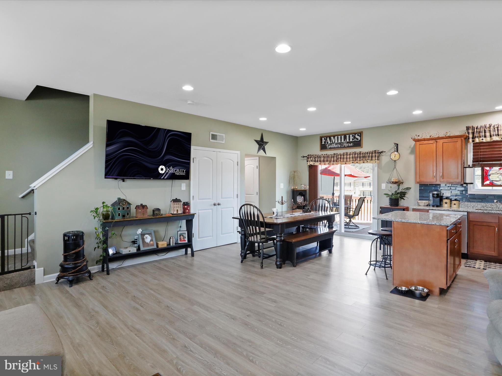 RED HILL - Residential