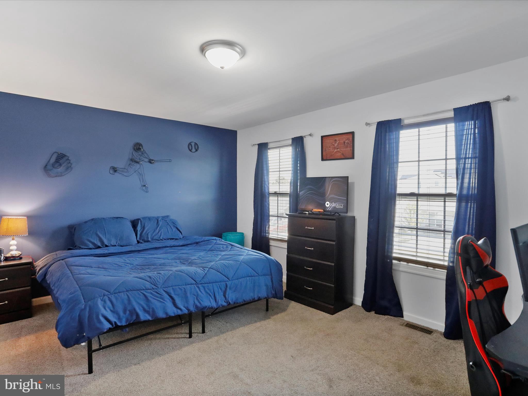 RED HILL - Residential