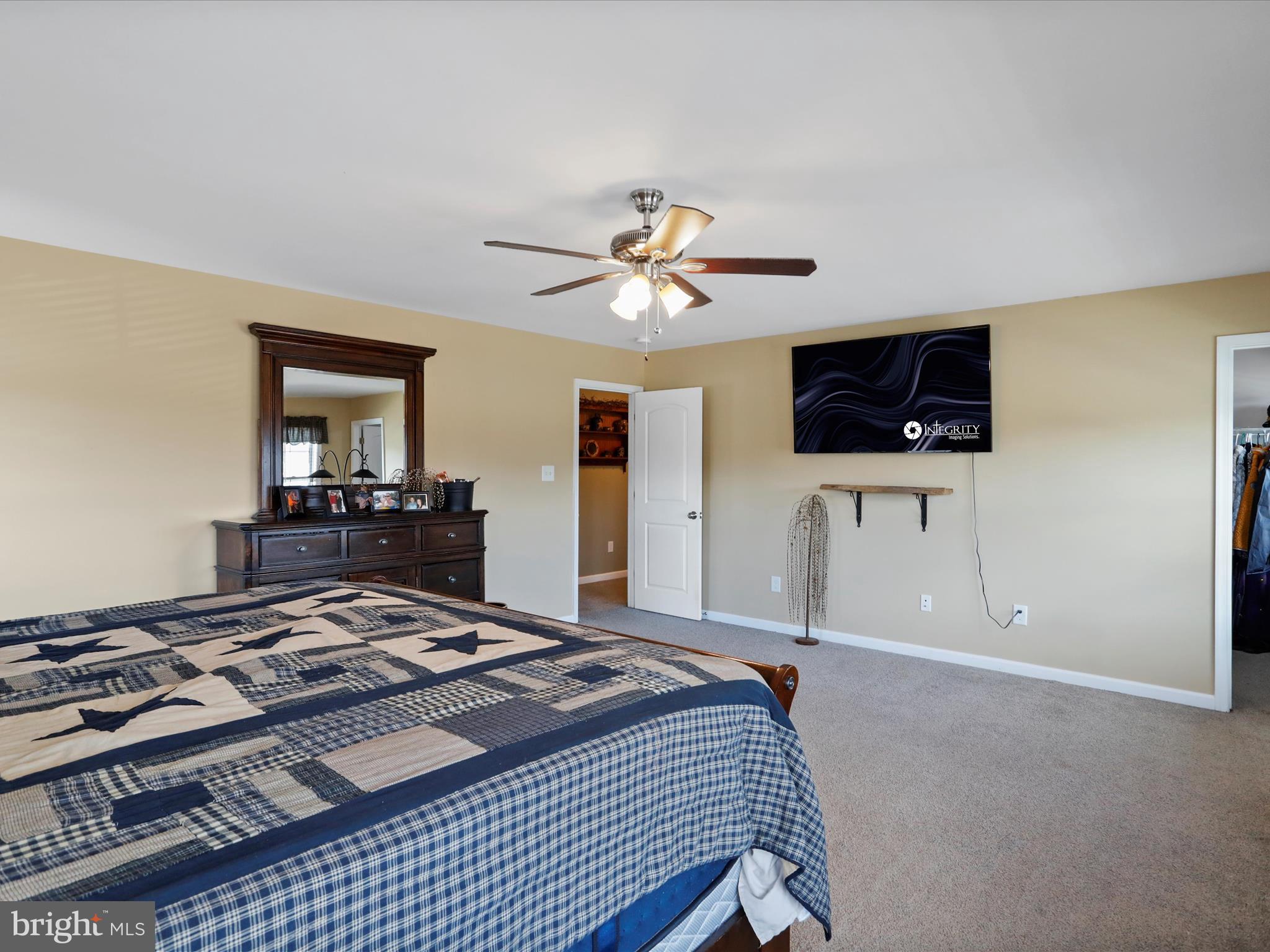 RED HILL - Residential