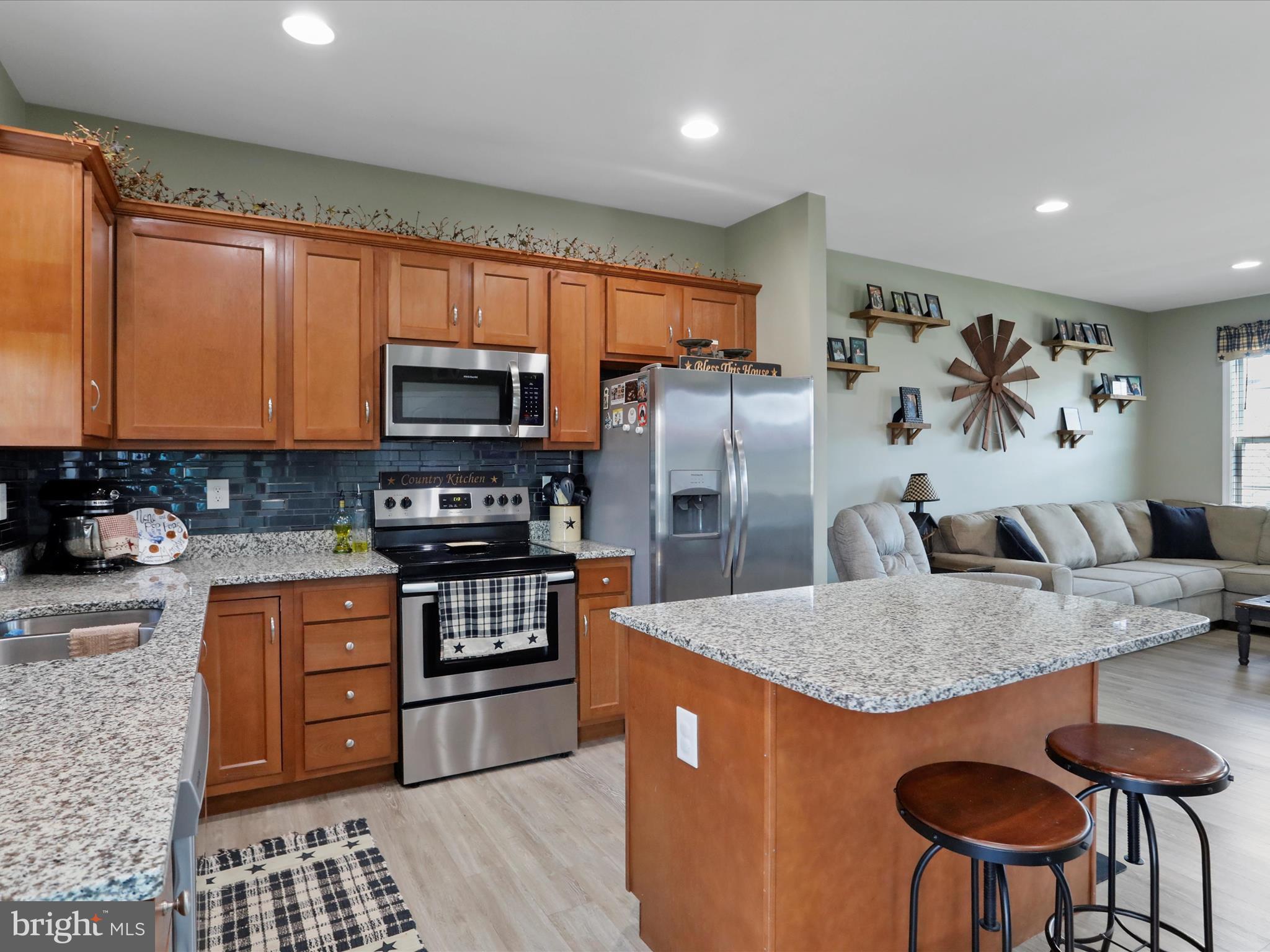 RED HILL - Residential