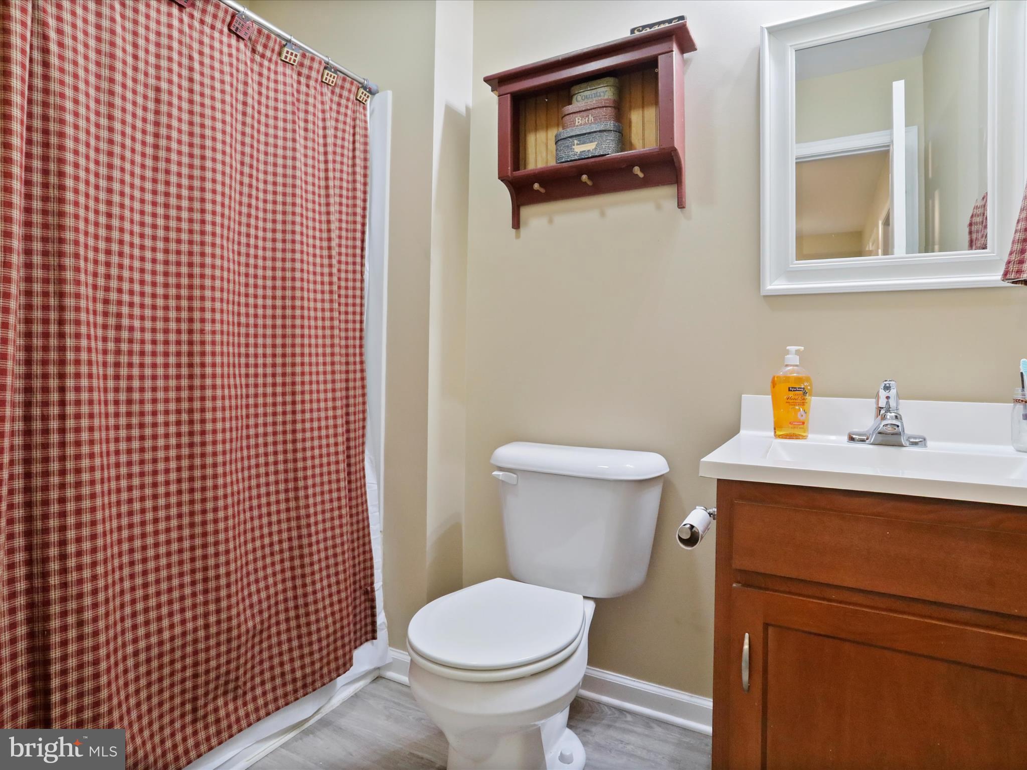 RED HILL - Residential