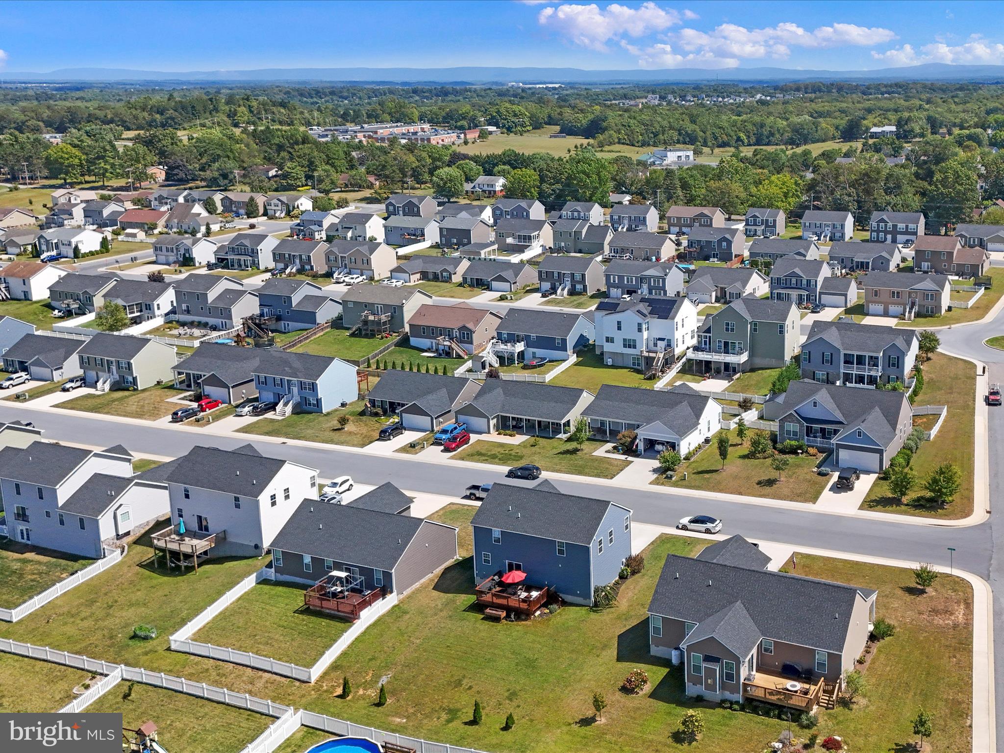 RED HILL - Residential