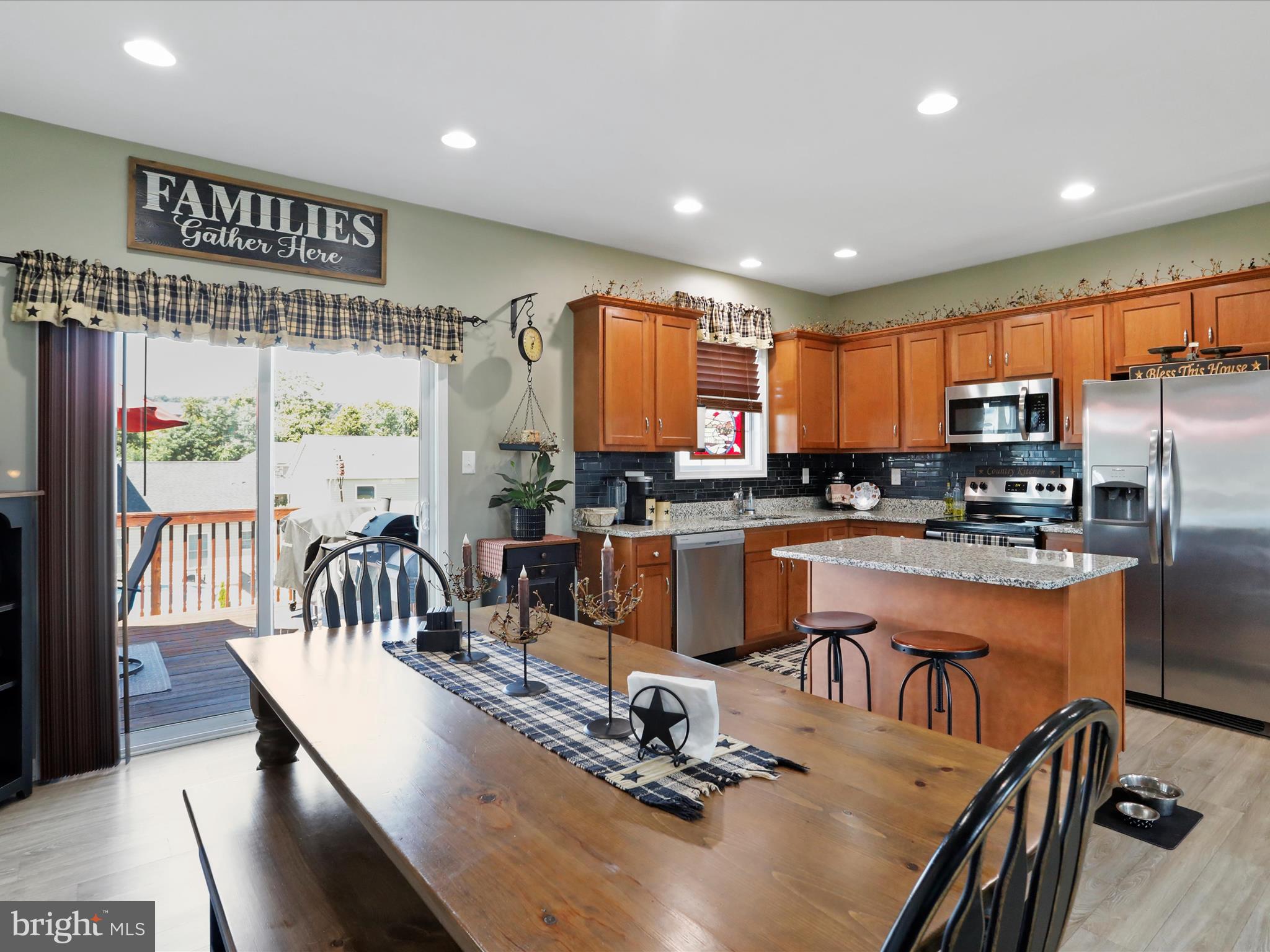 RED HILL - Residential