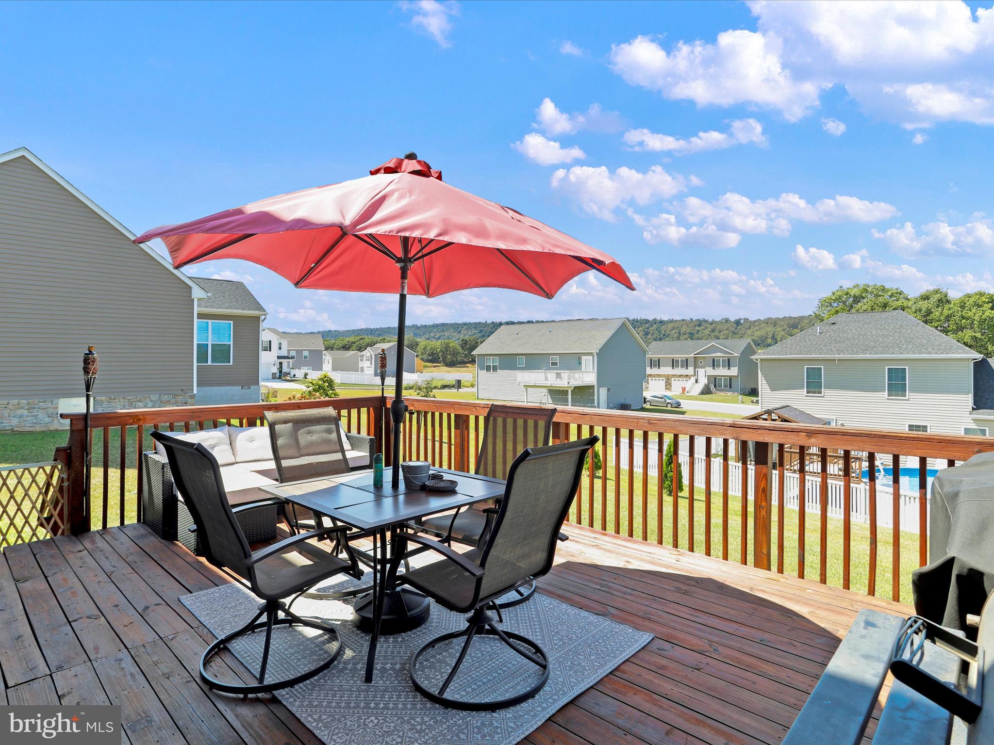 RED HILL - Residential