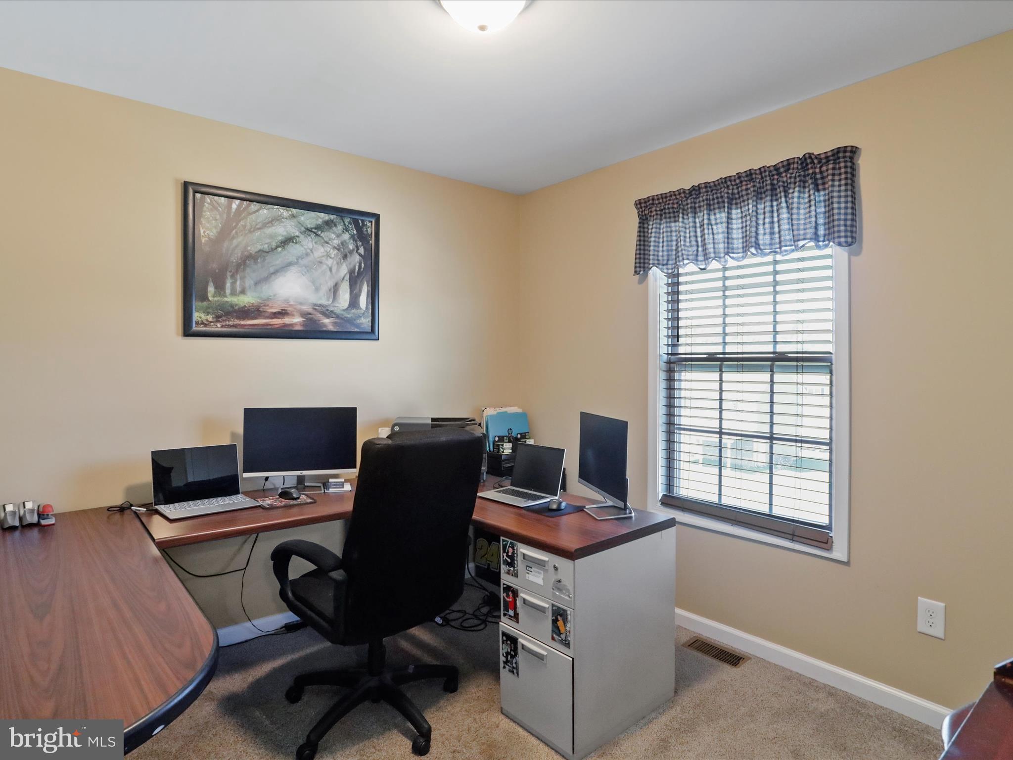 RED HILL - Residential