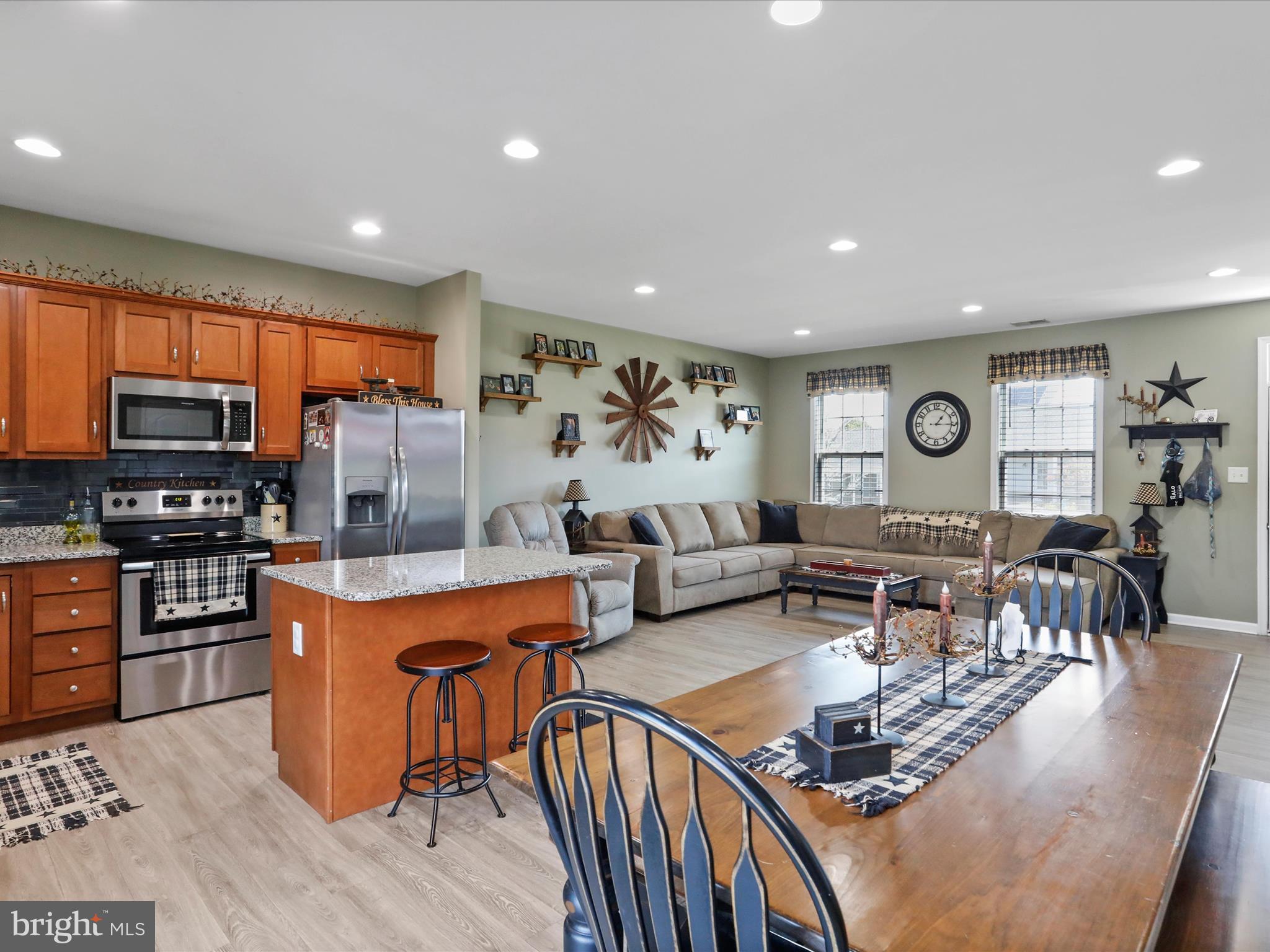 RED HILL - Residential