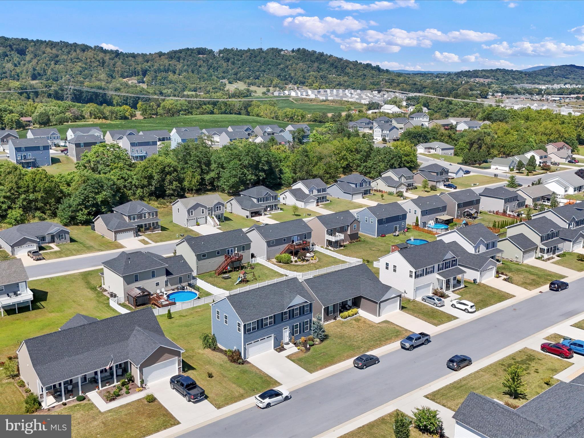 RED HILL - Residential