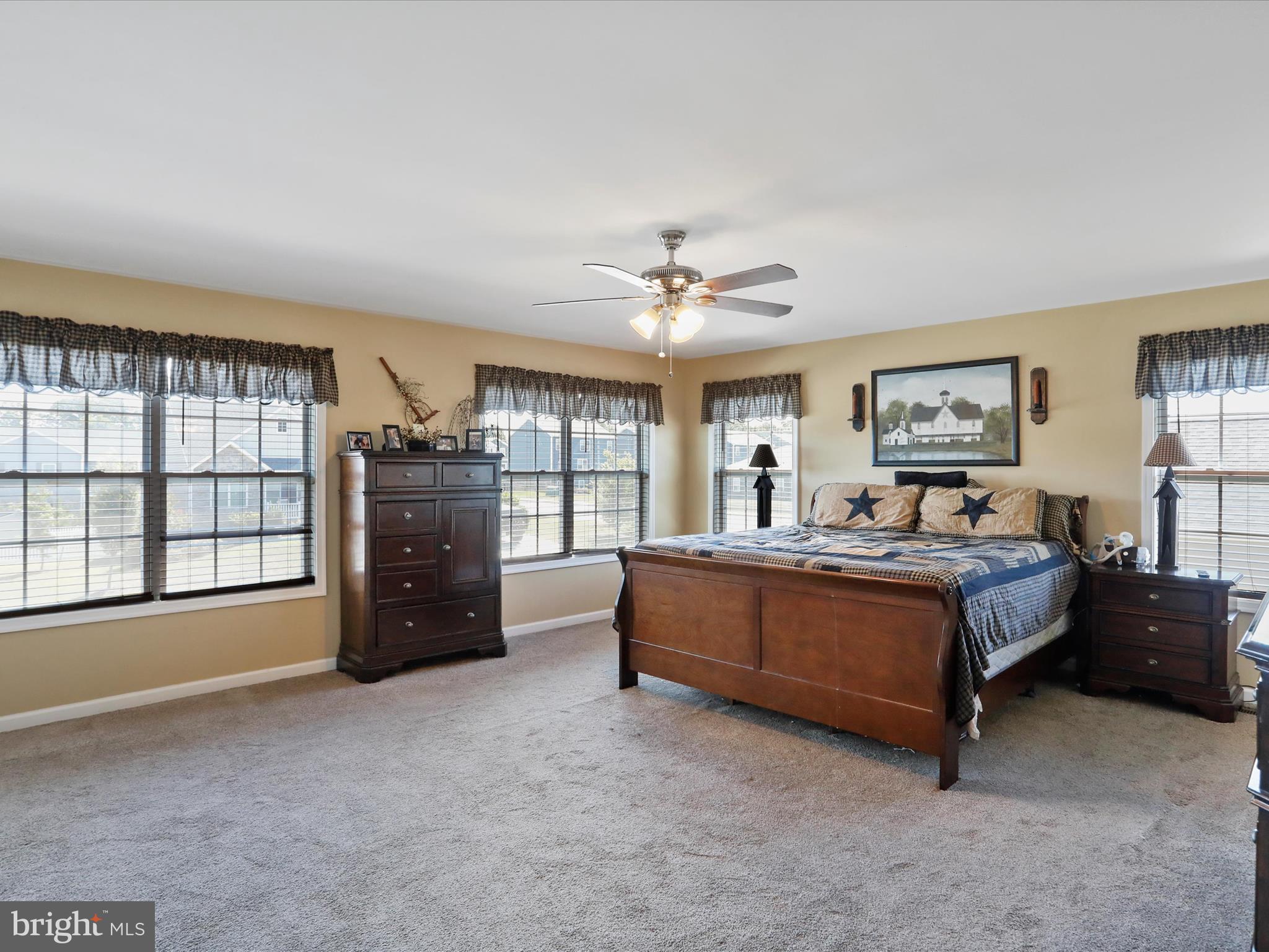 RED HILL - Residential