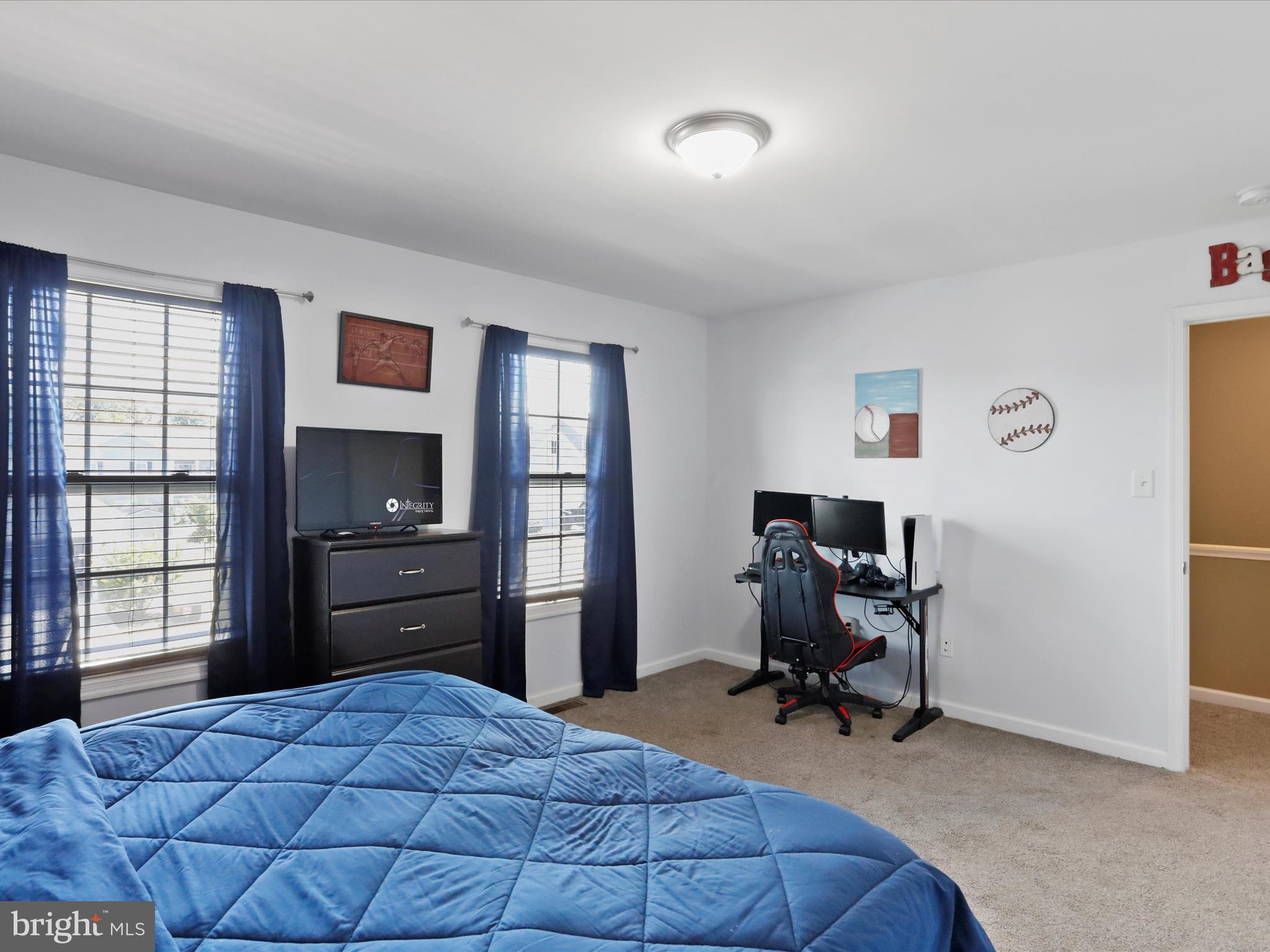 RED HILL - Residential