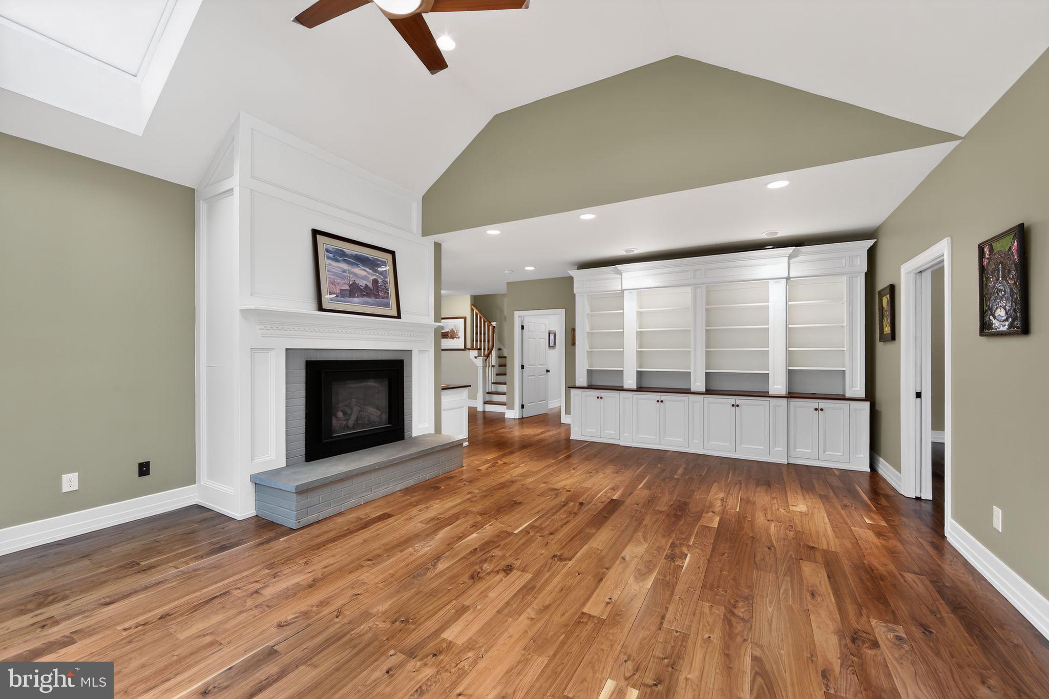 COTSWOLD ESTATES - Residential