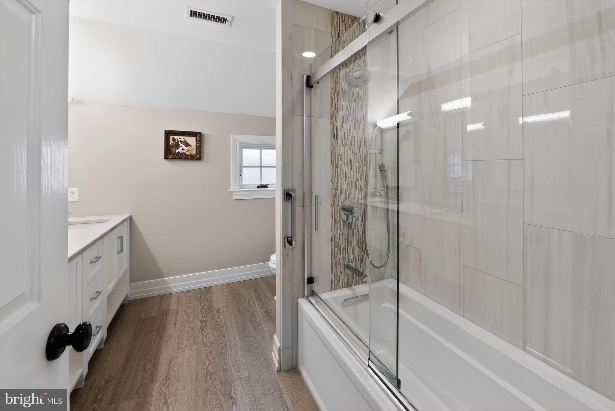 COTSWOLD ESTATES - Residential