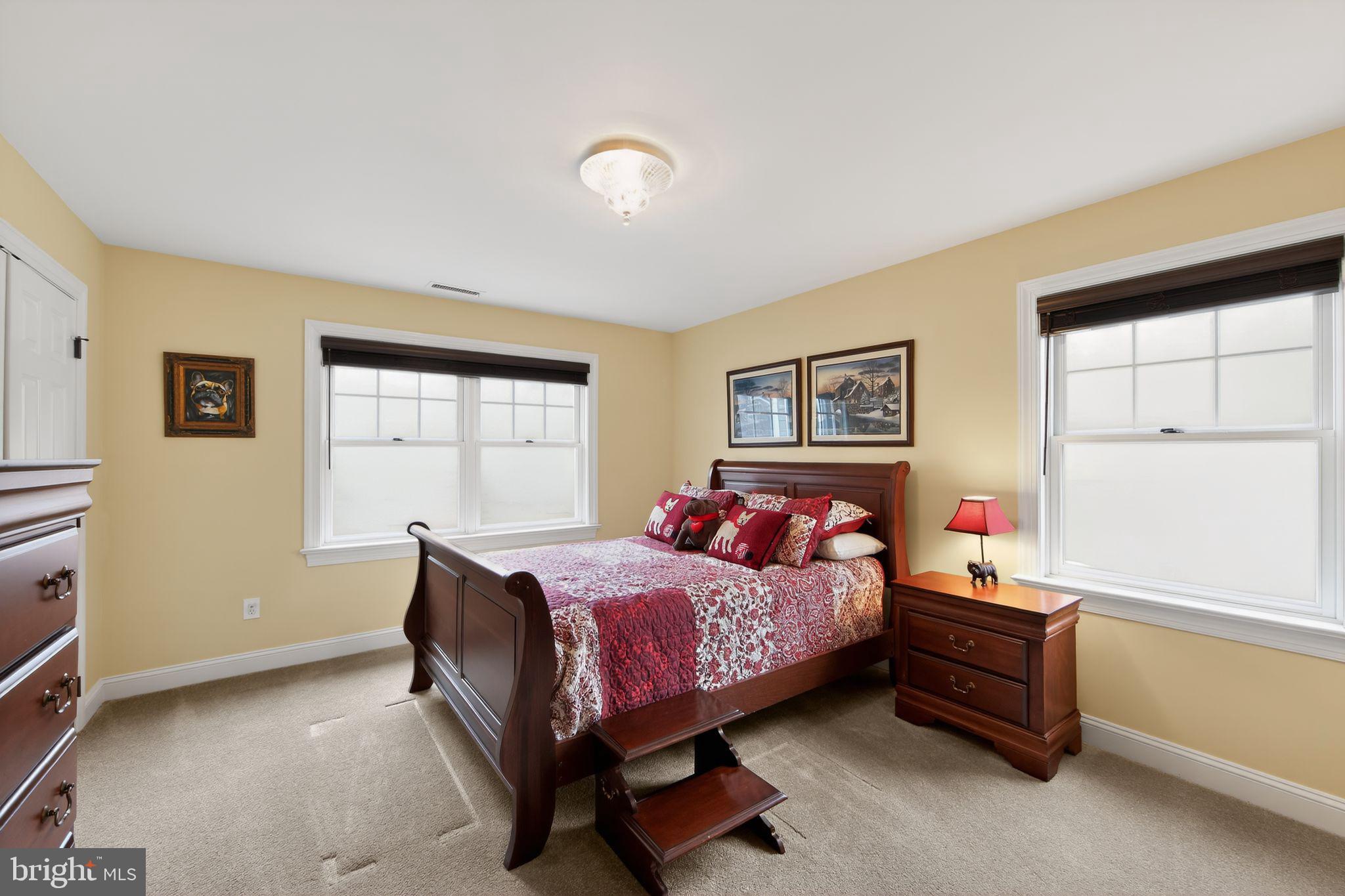 COTSWOLD ESTATES - Residential