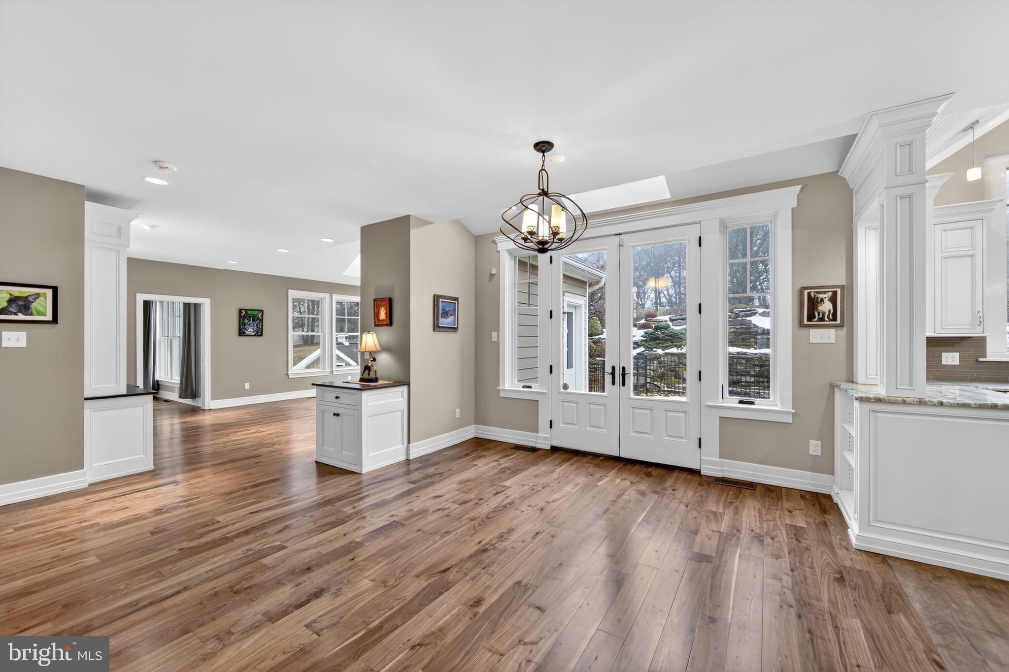 COTSWOLD ESTATES - Residential