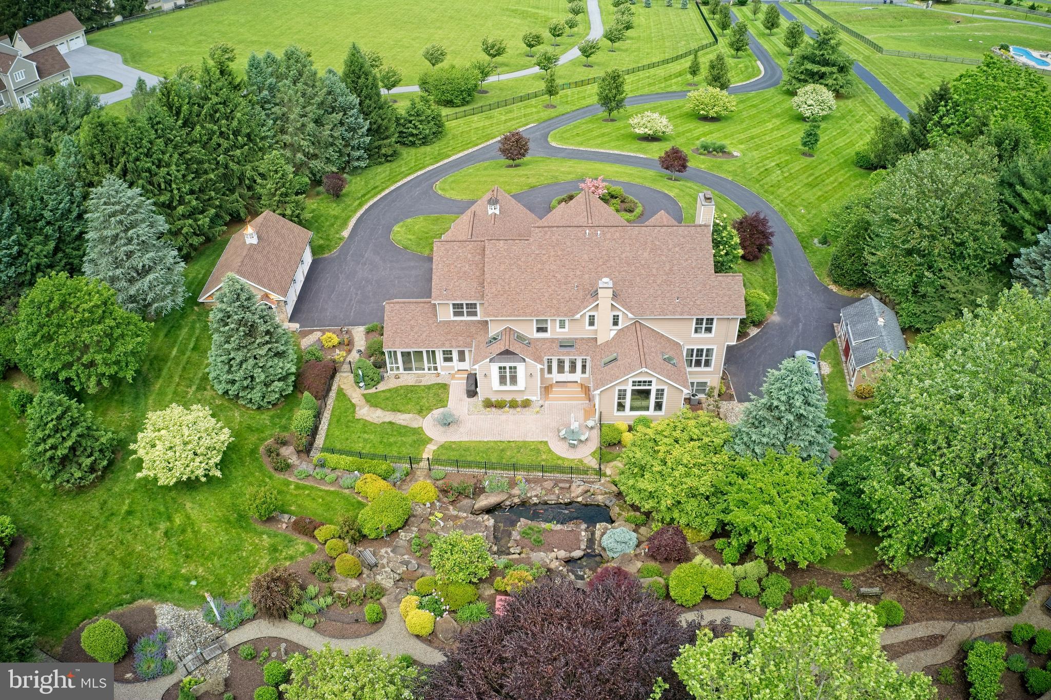 COTSWOLD ESTATES - Residential