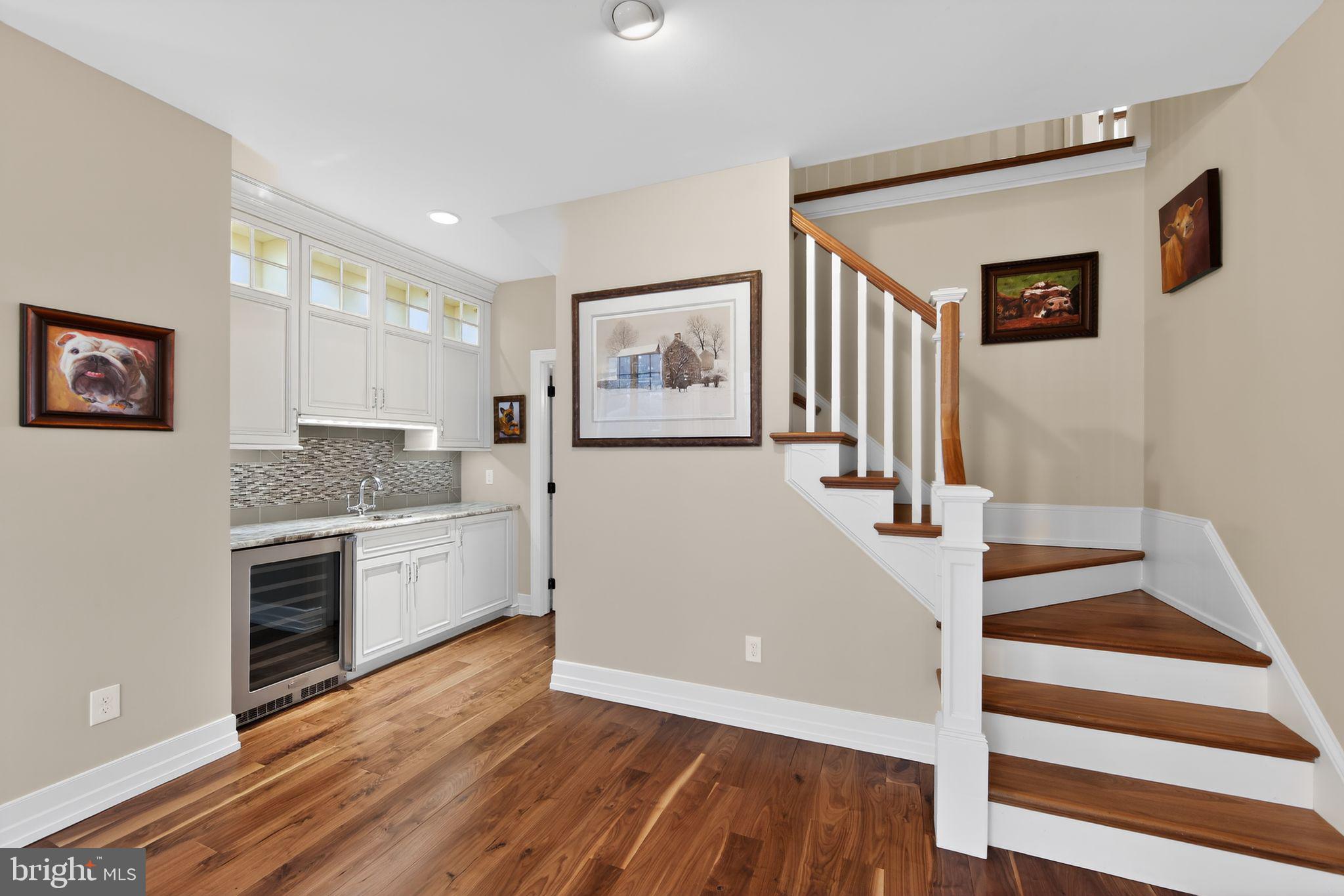 COTSWOLD ESTATES - Residential