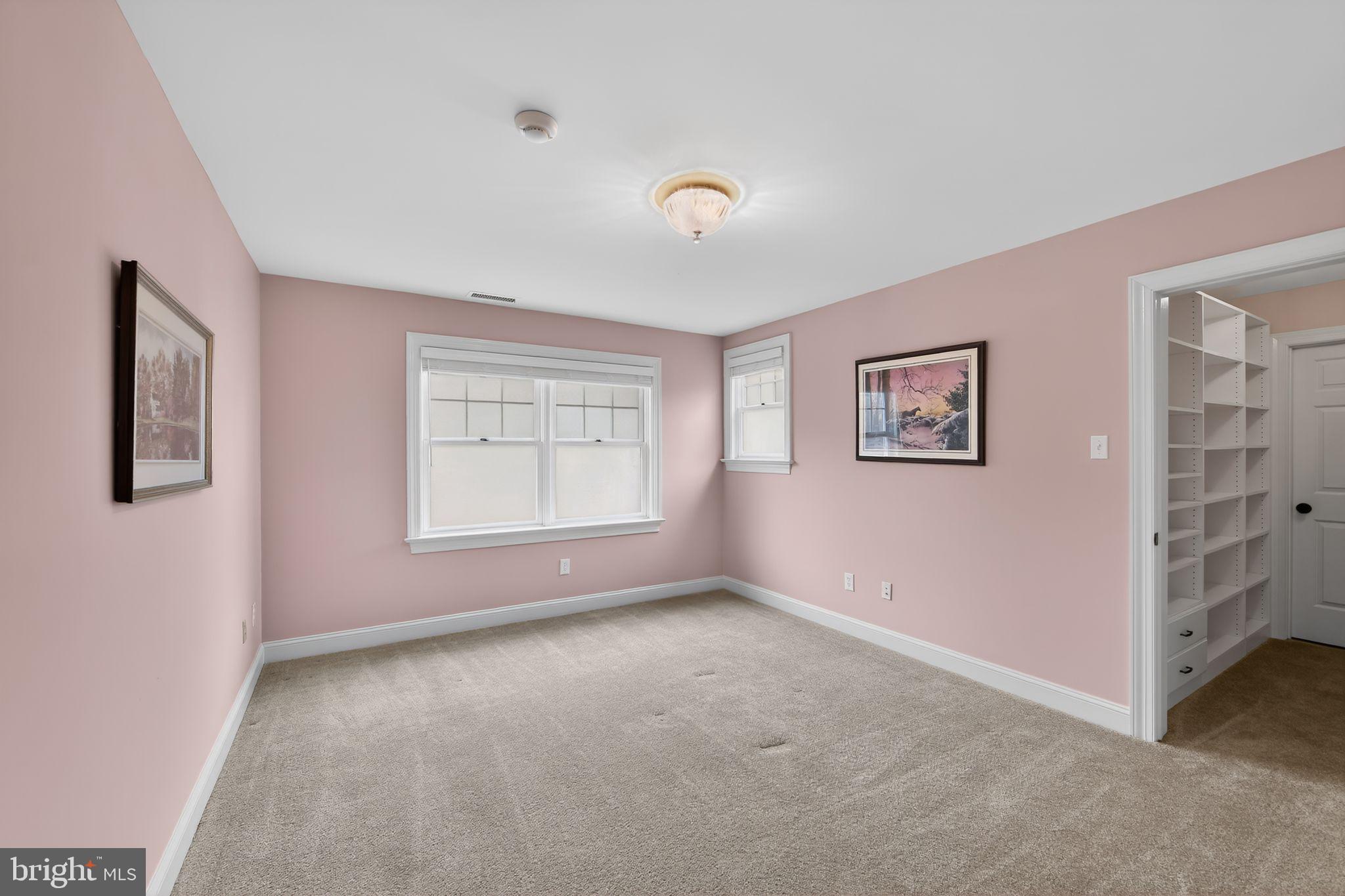 COTSWOLD ESTATES - Residential