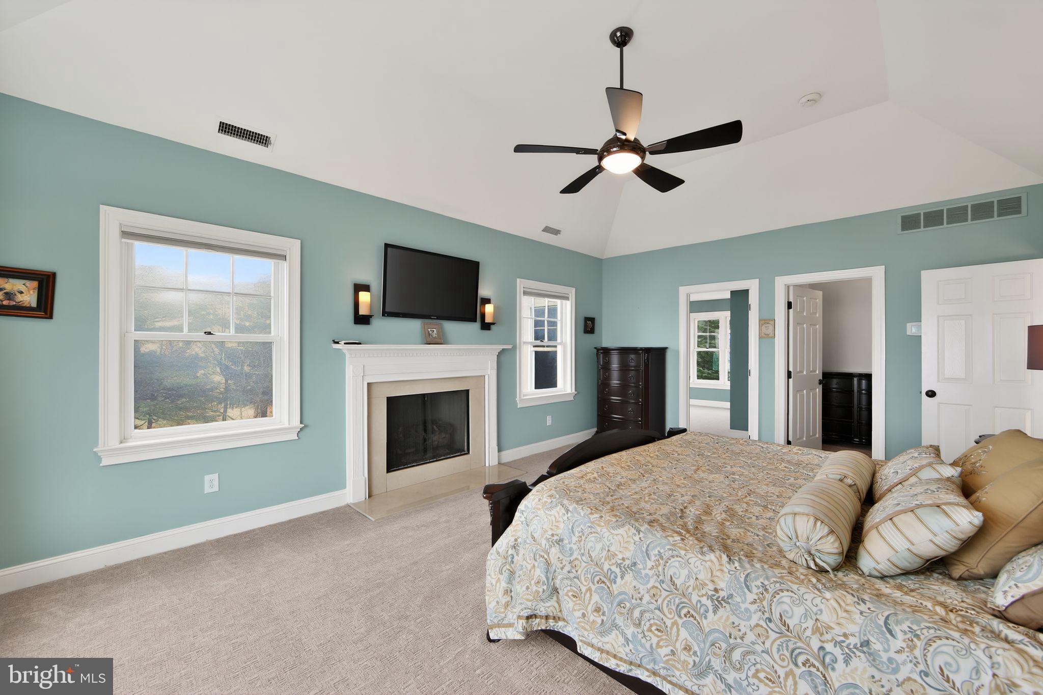 COTSWOLD ESTATES - Residential